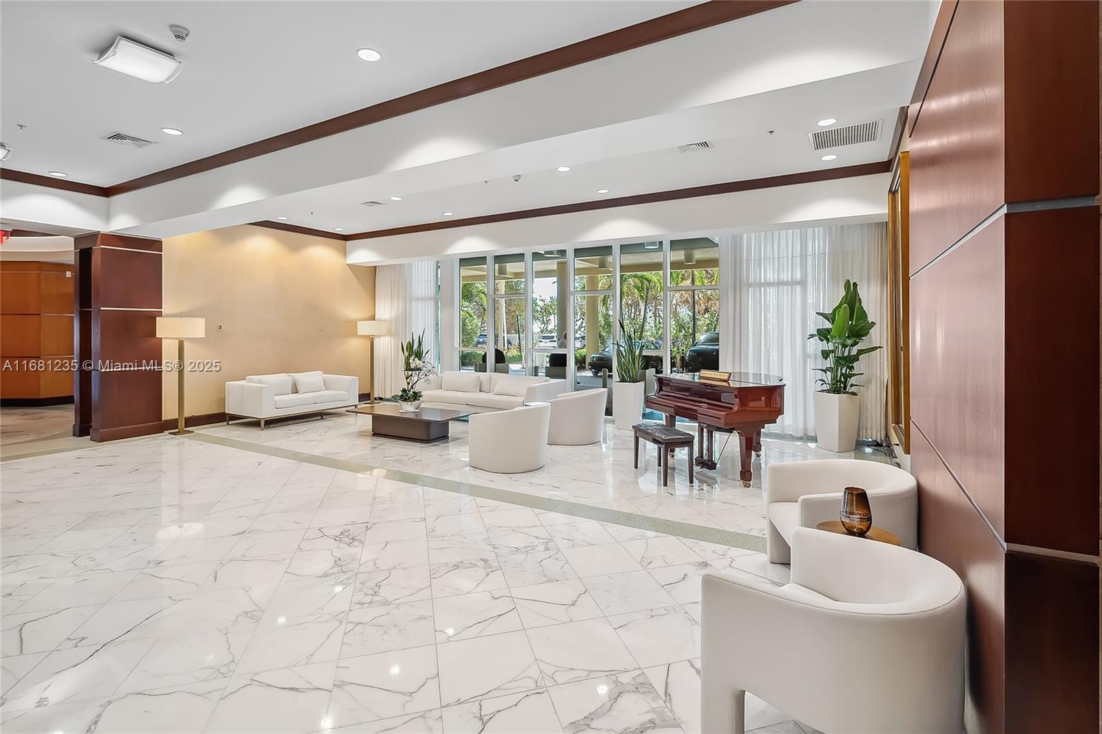 16699 Collins Ave # 2307