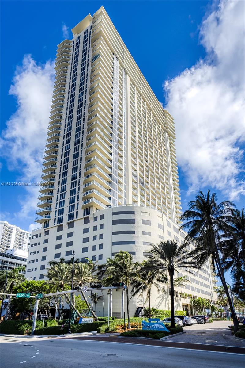 16699 Collins Ave # 2307
