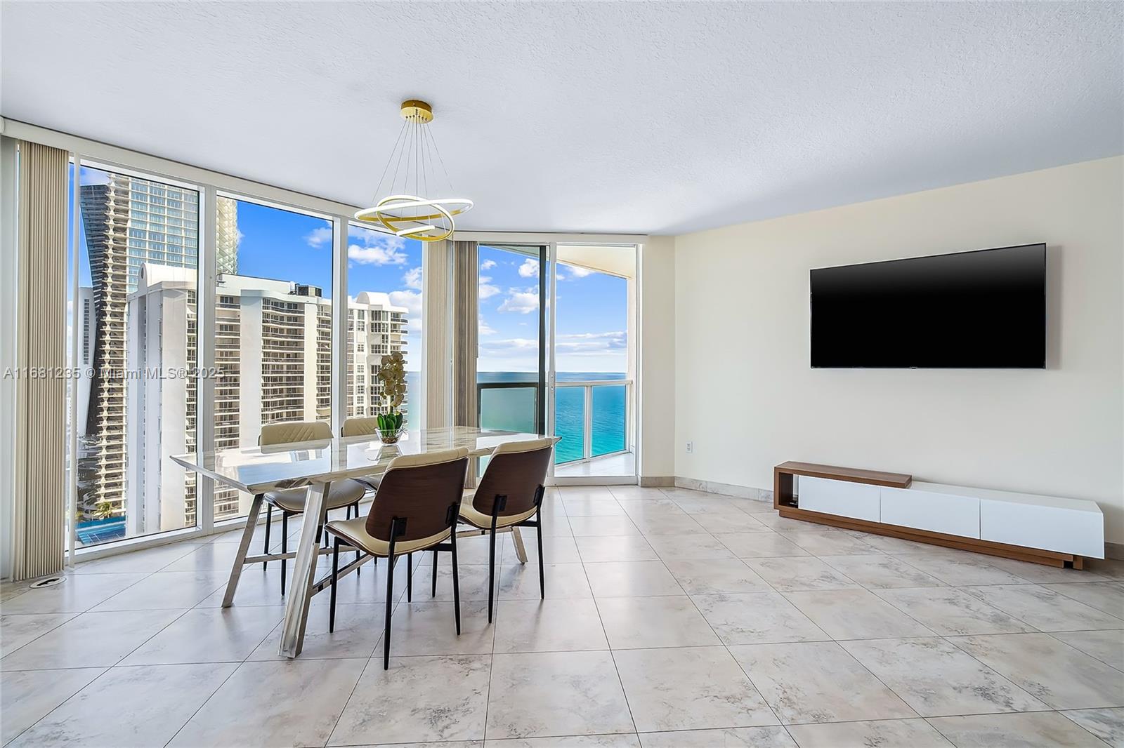 16699 Collins Ave # 2307