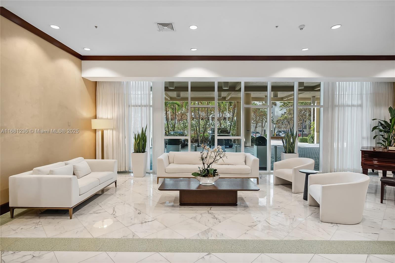 16699 Collins Ave # 2307