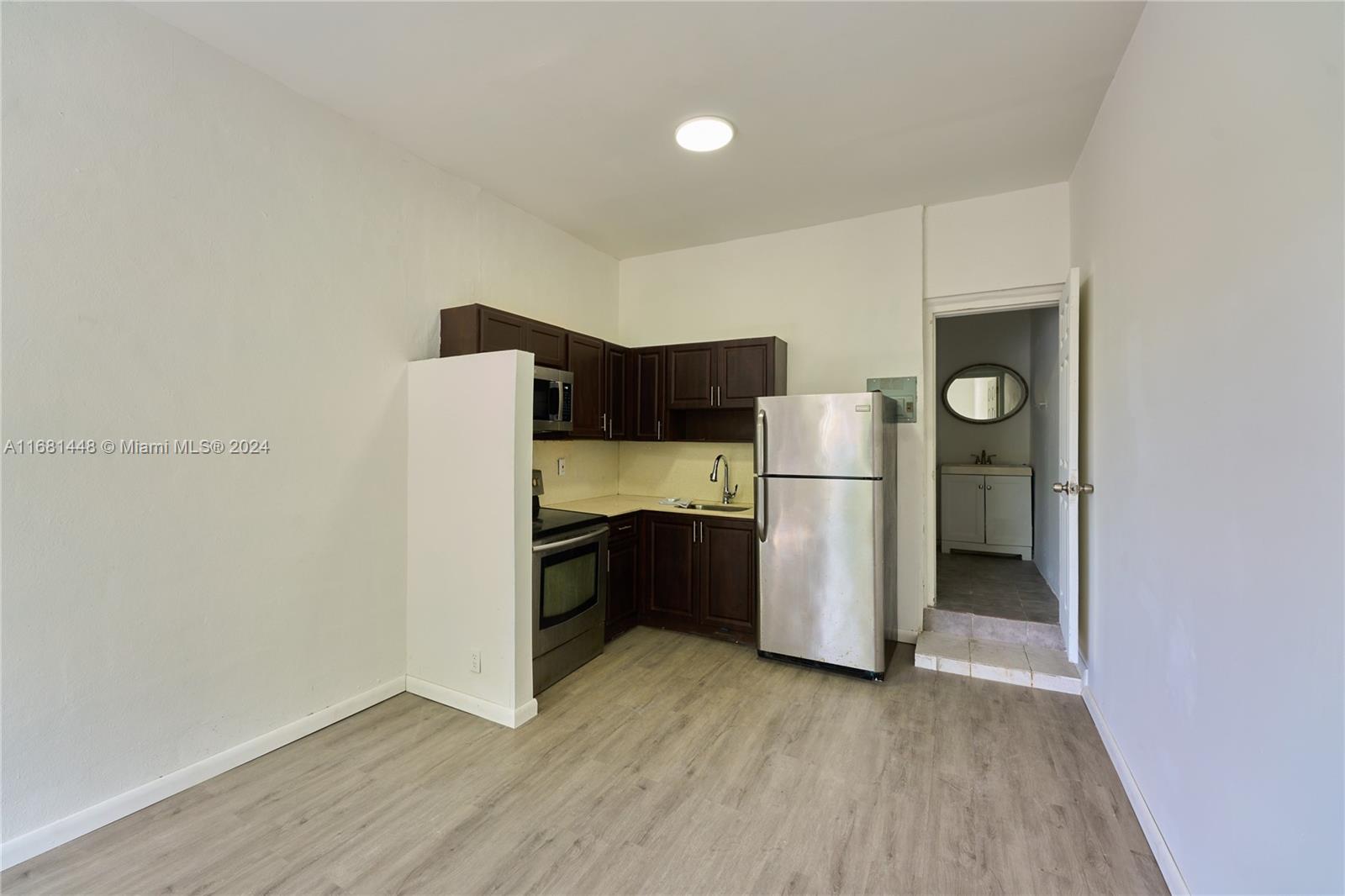 11501 NW 27th Ave # 2695