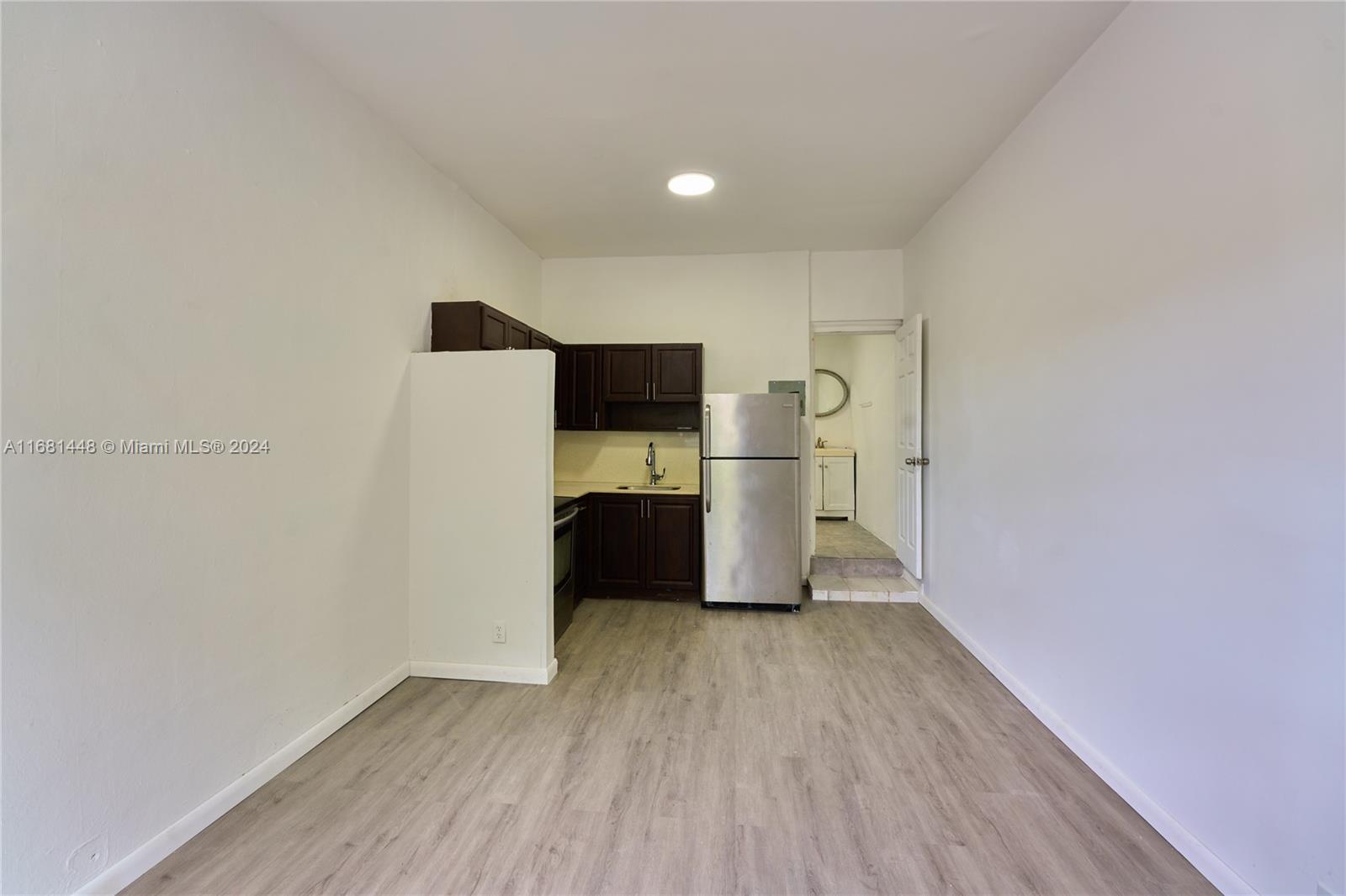 11501 NW 27th Ave # 2695