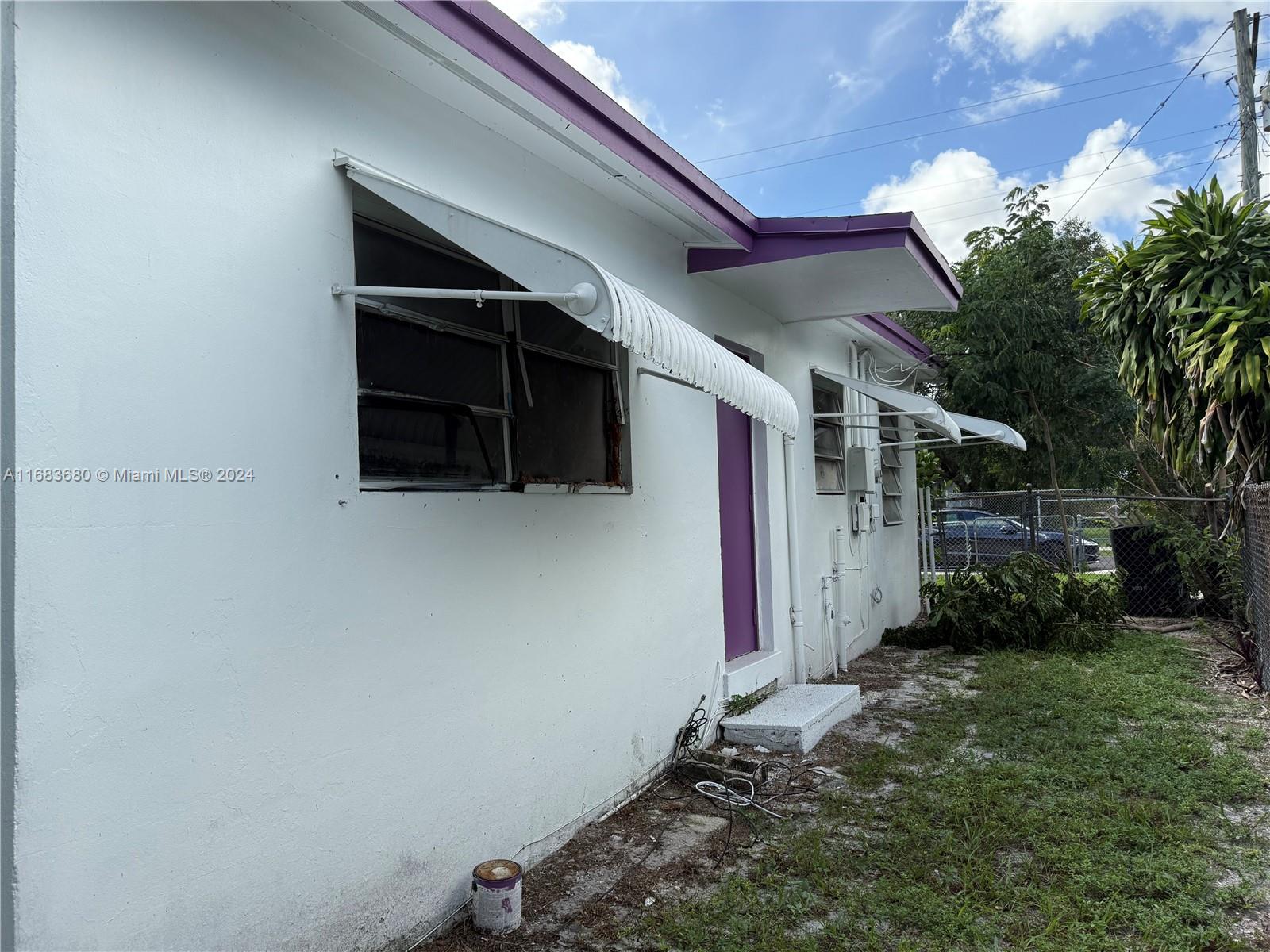 630 NW 14th Way