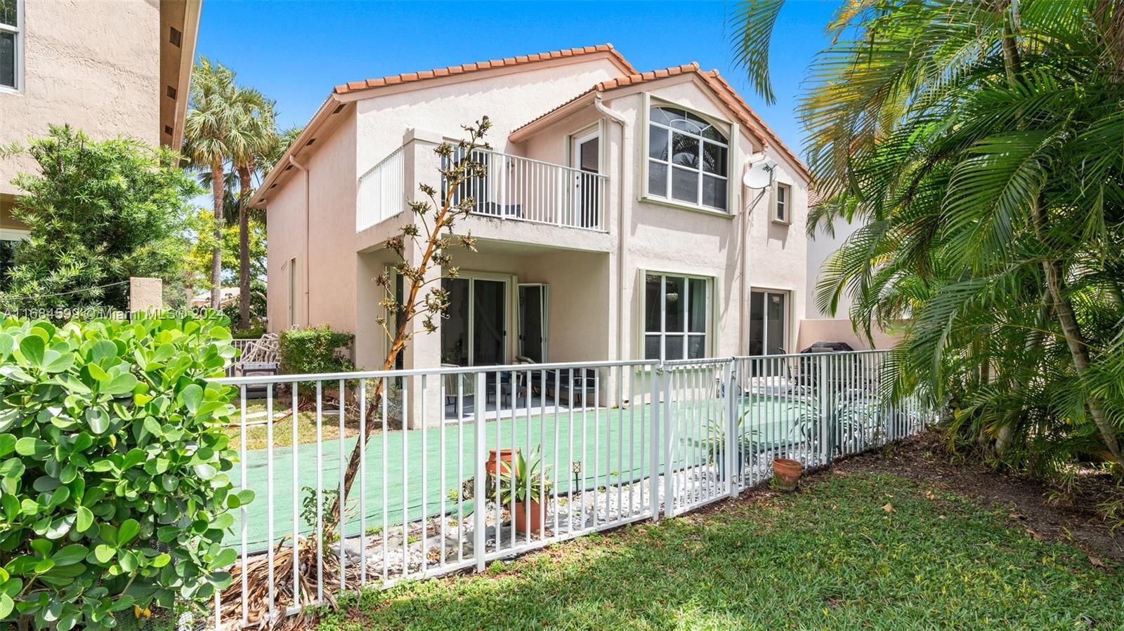 5058 Greenwich Preserve Ct