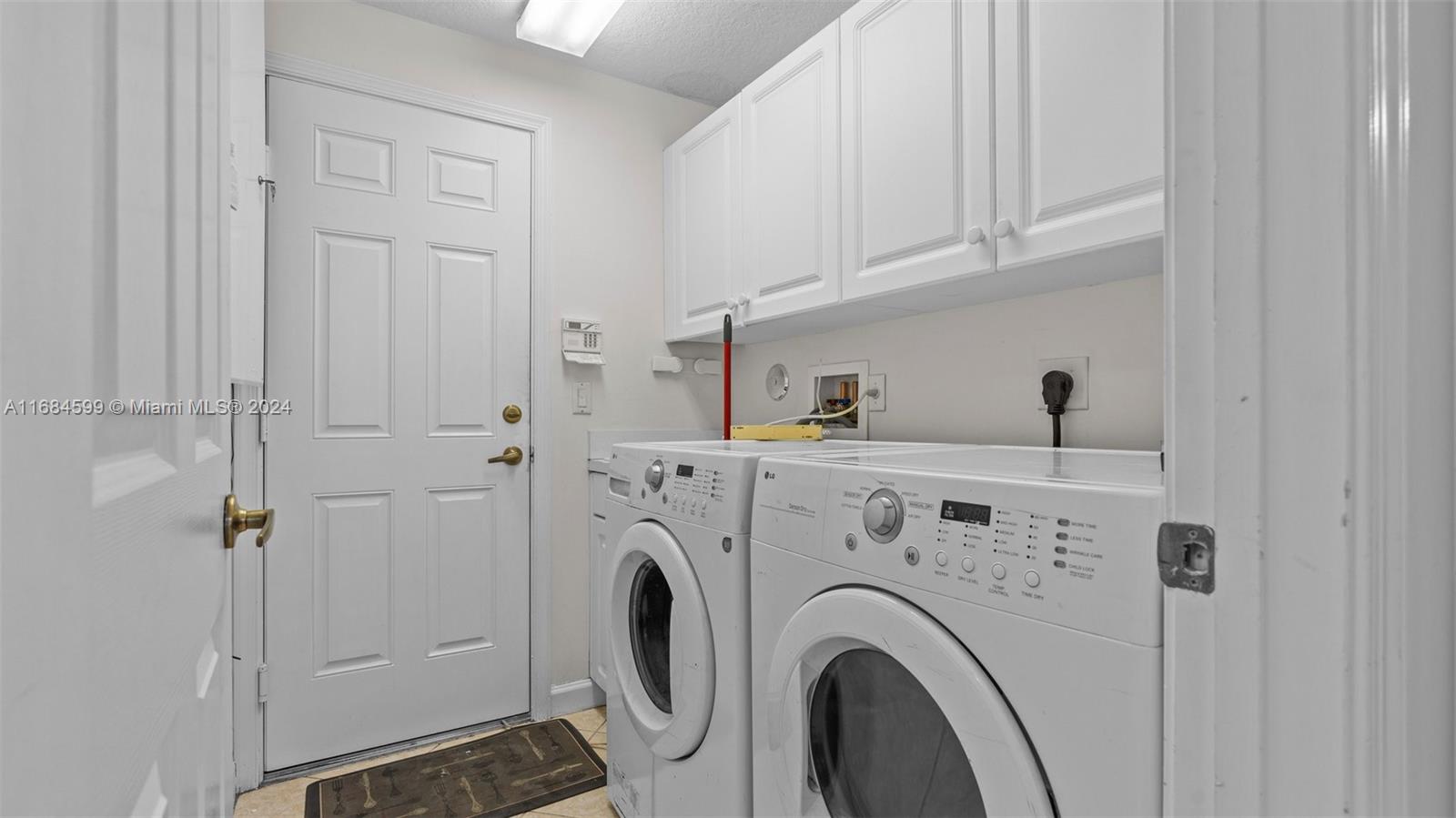 5058 Greenwich Preserve Ct