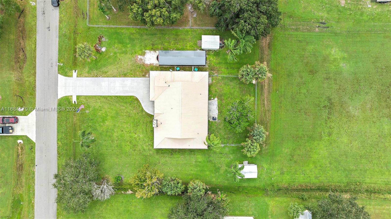 1151 SW 85TH WAY