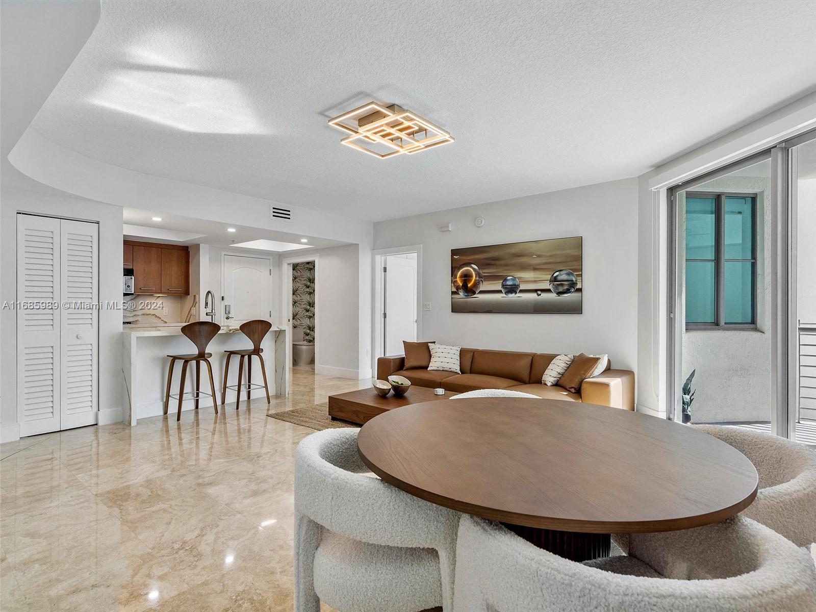 110 Washington Ave # 2516