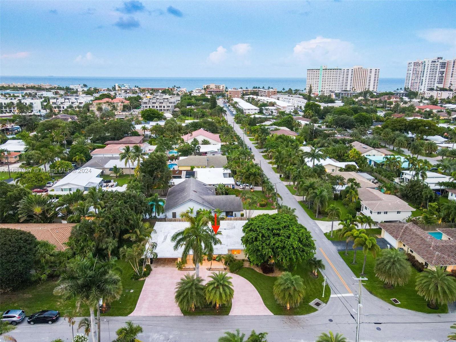 290 Tropic Dr