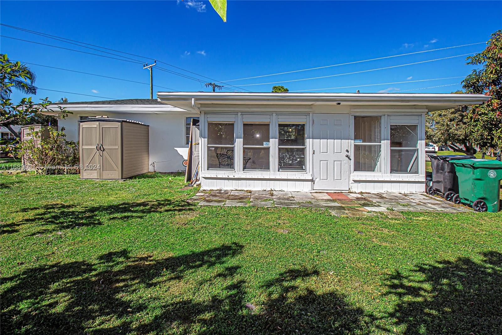 302 SE Verada Ave, Port St. Lucie