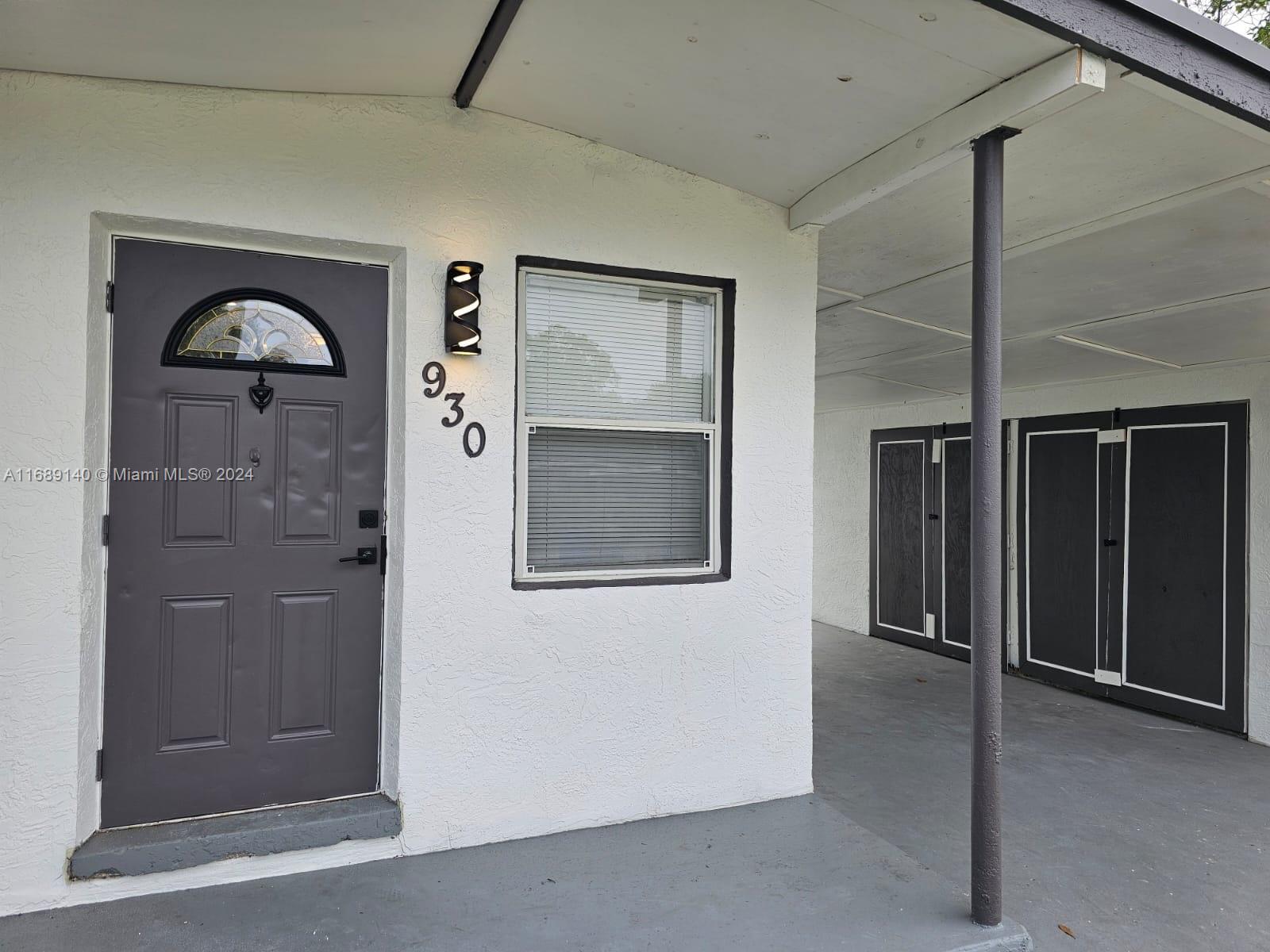 930 NW 14th St