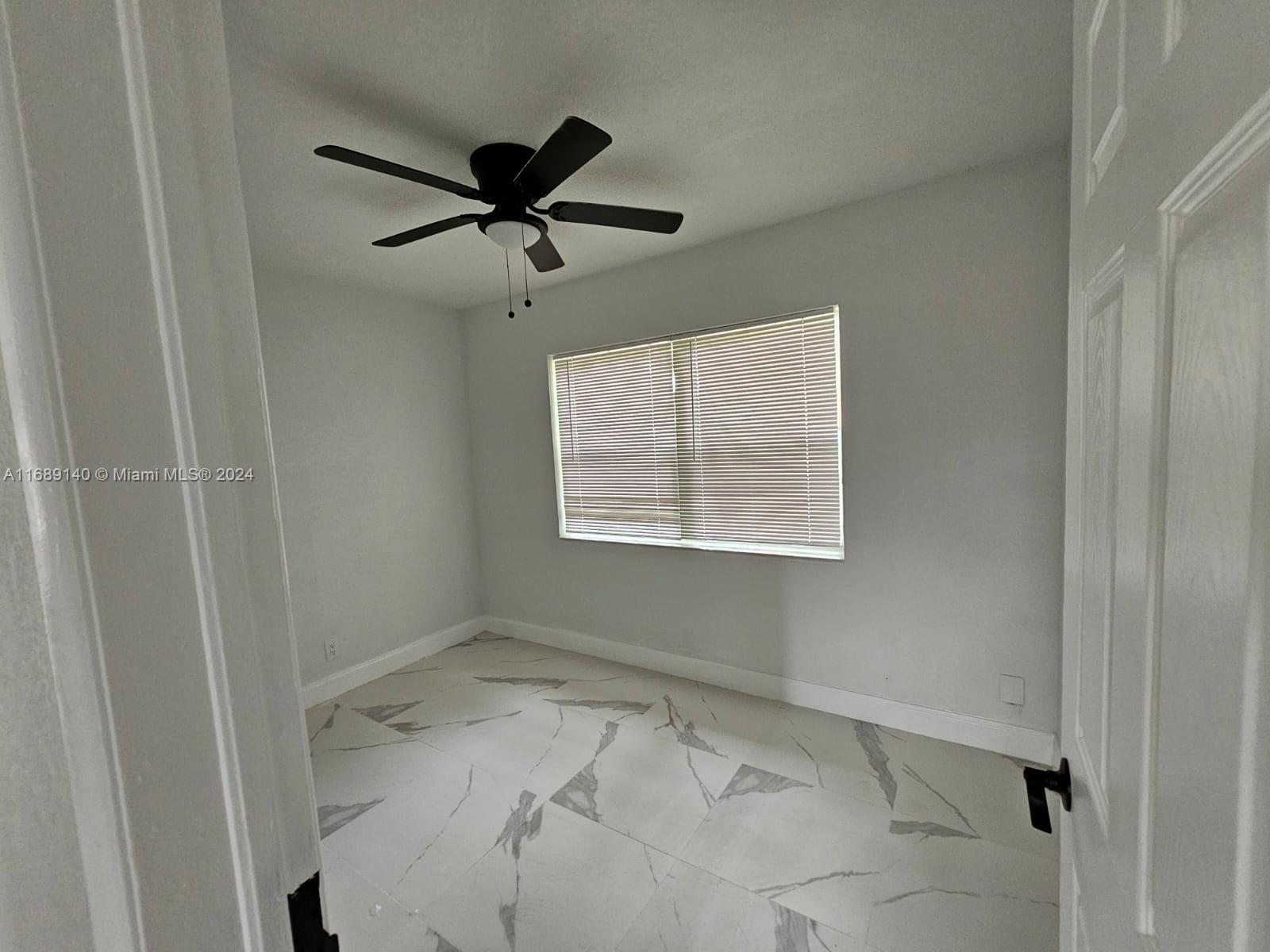 930 NW 14th St