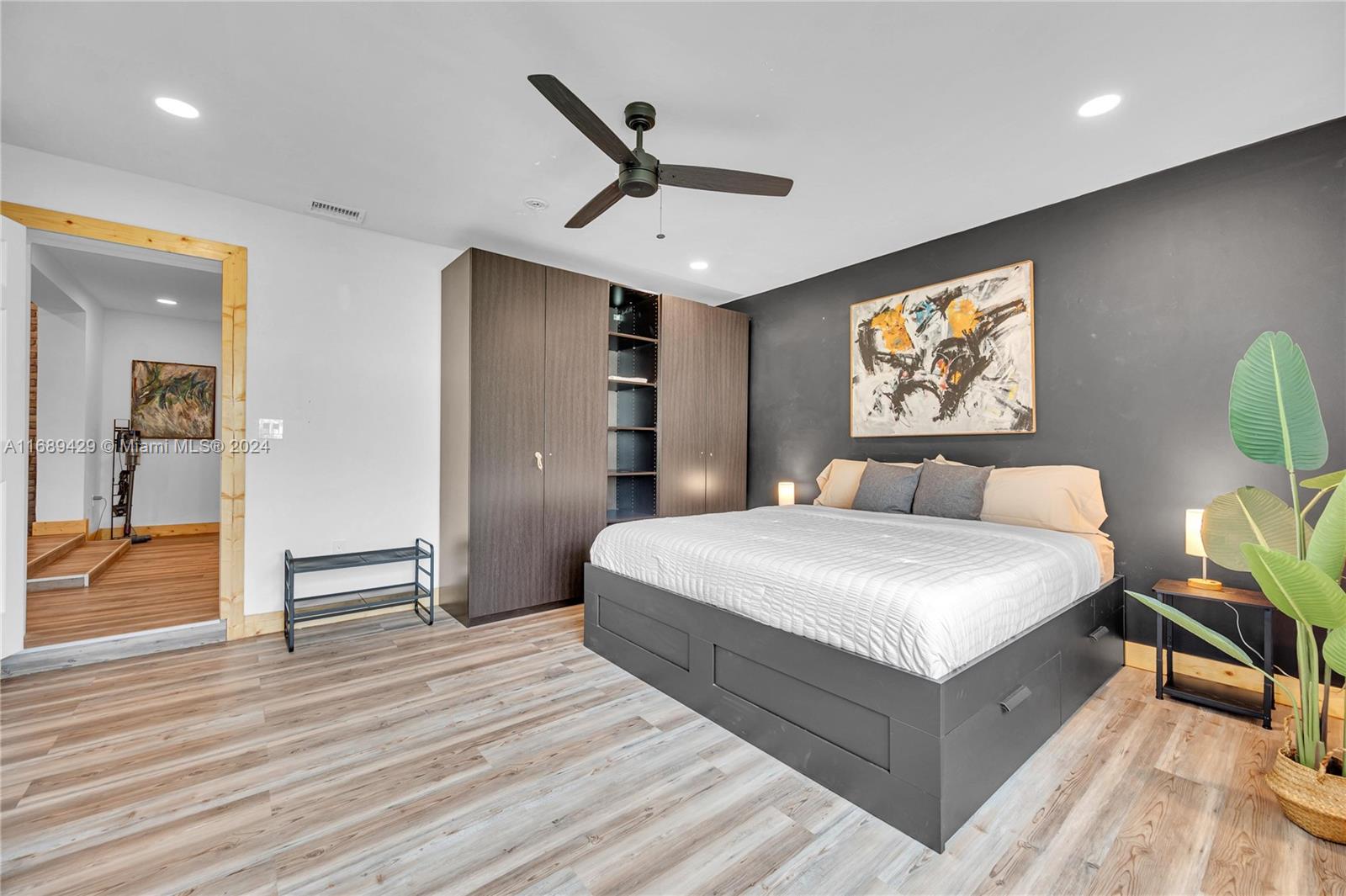 9000 NW 12th Ave Unit: .