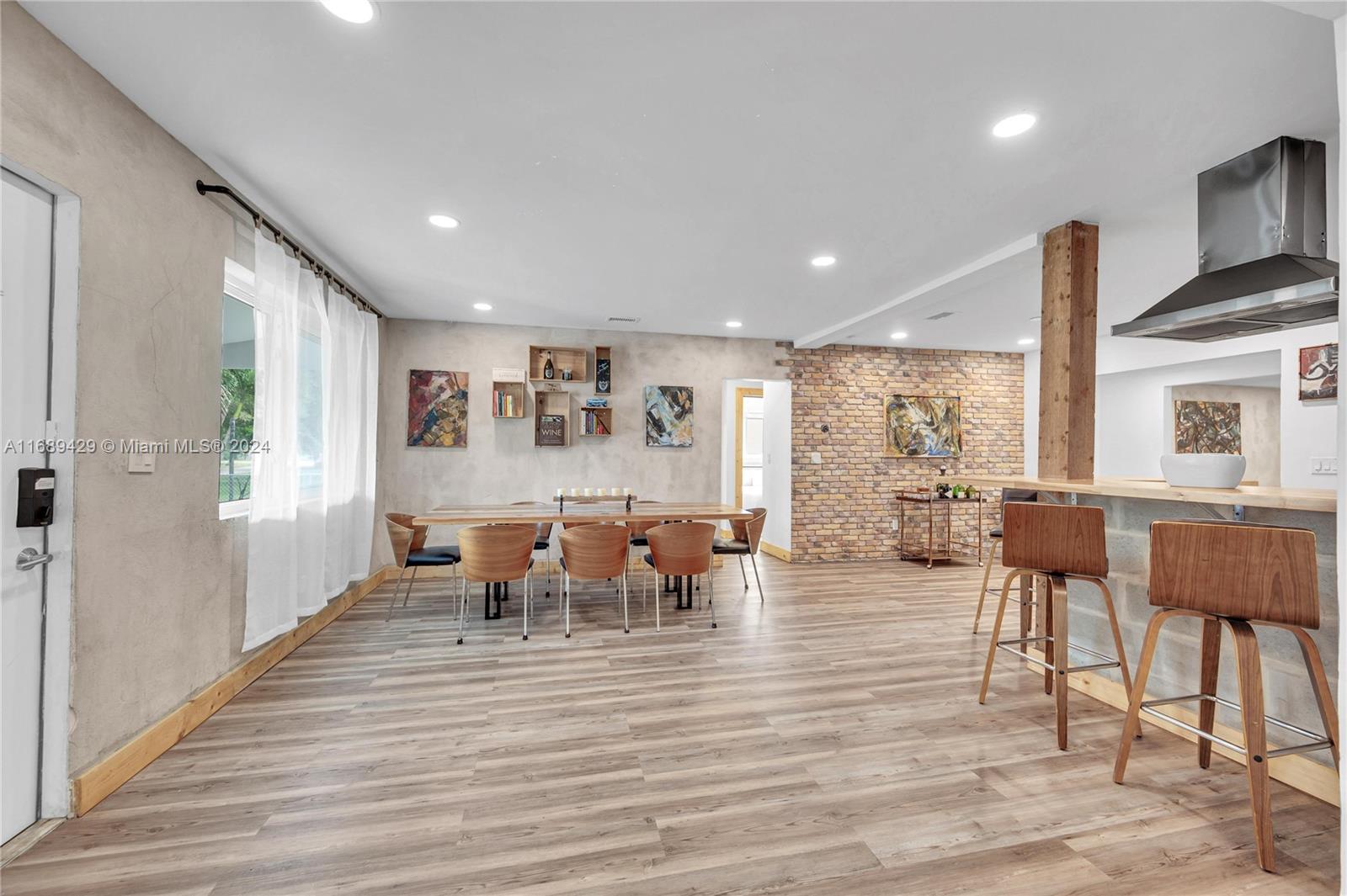 9000 NW 12th Ave Unit: .