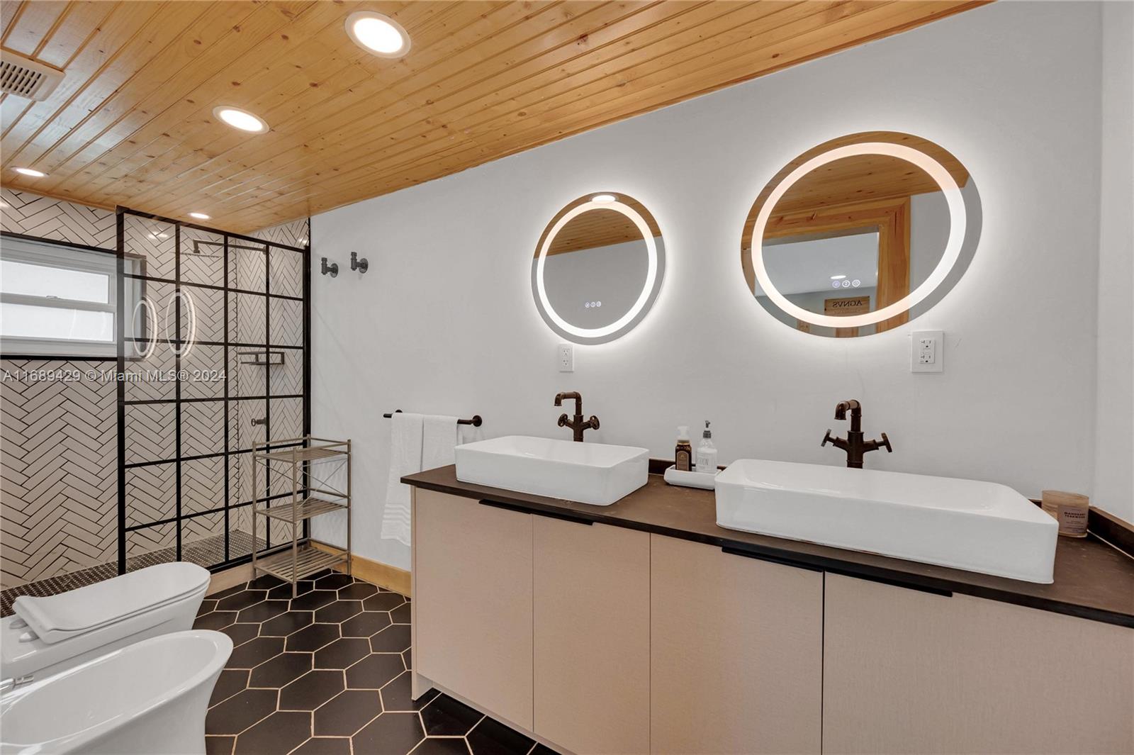9000 NW 12th Ave Unit: .