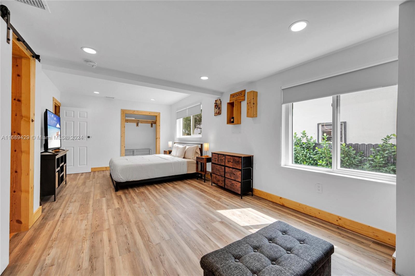 9000 NW 12th Ave Unit: .