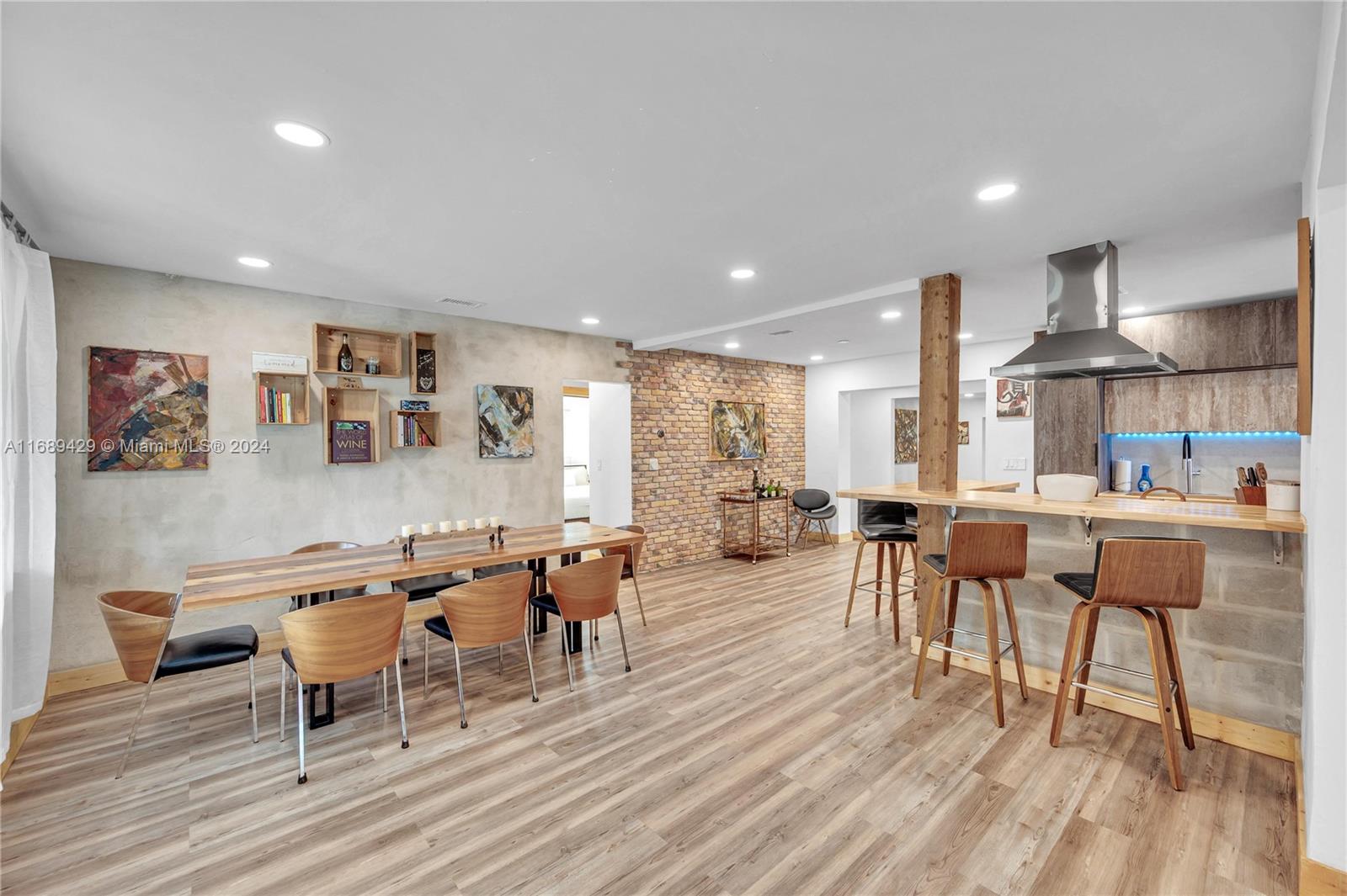 9000 NW 12th Ave Unit: .