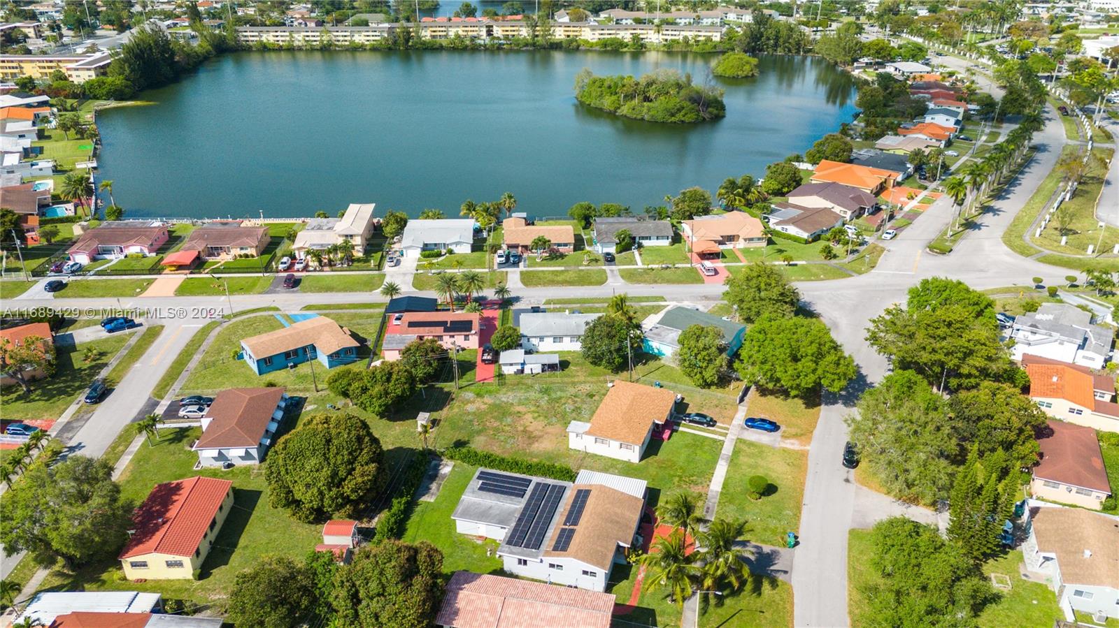 9000 NW 12th Ave Unit: .