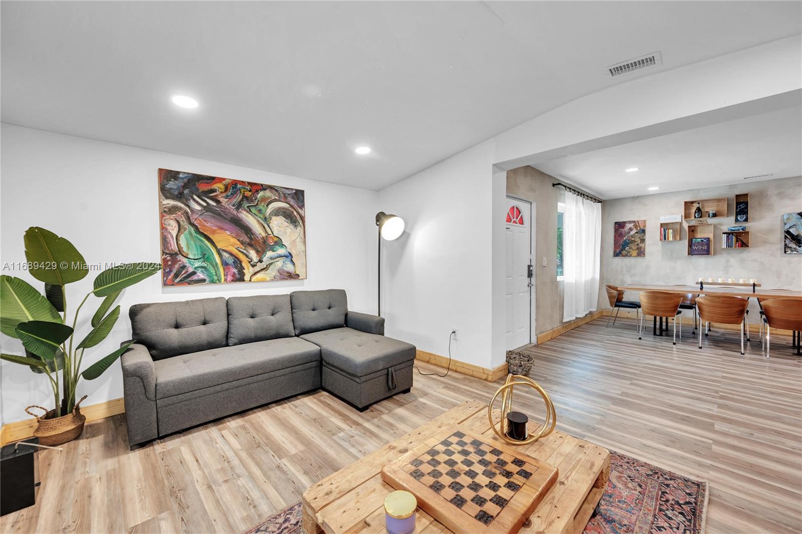 9000 NW 12th Ave Unit: .