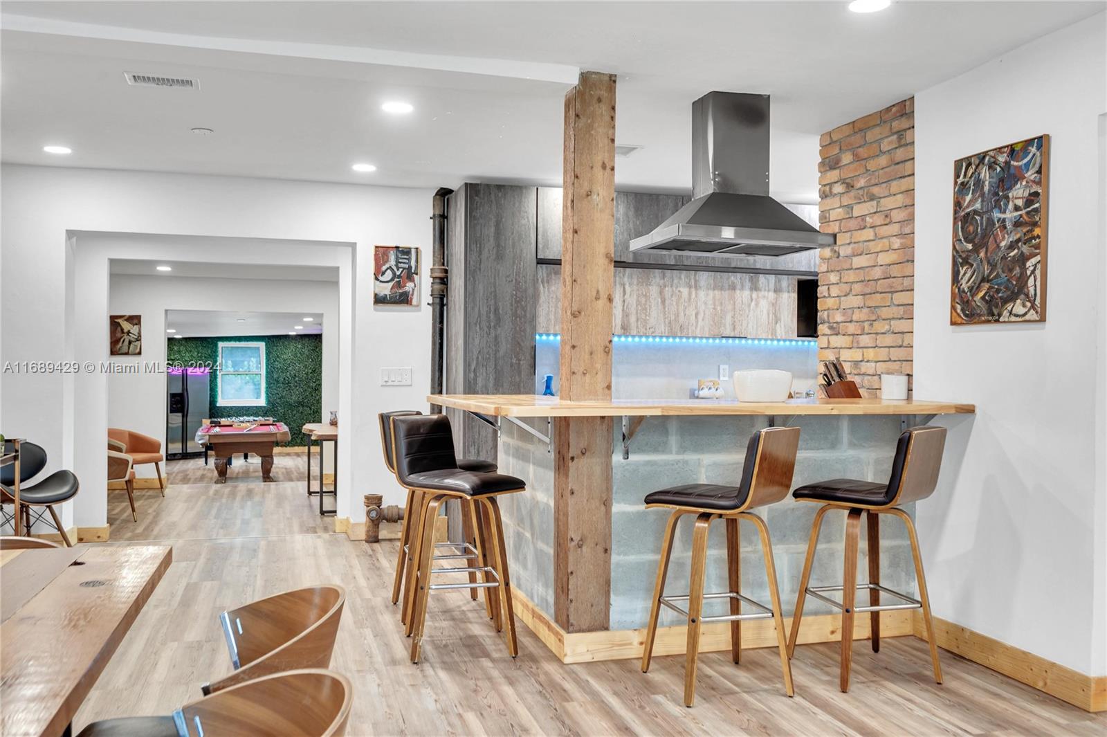 9000 NW 12th Ave Unit: .