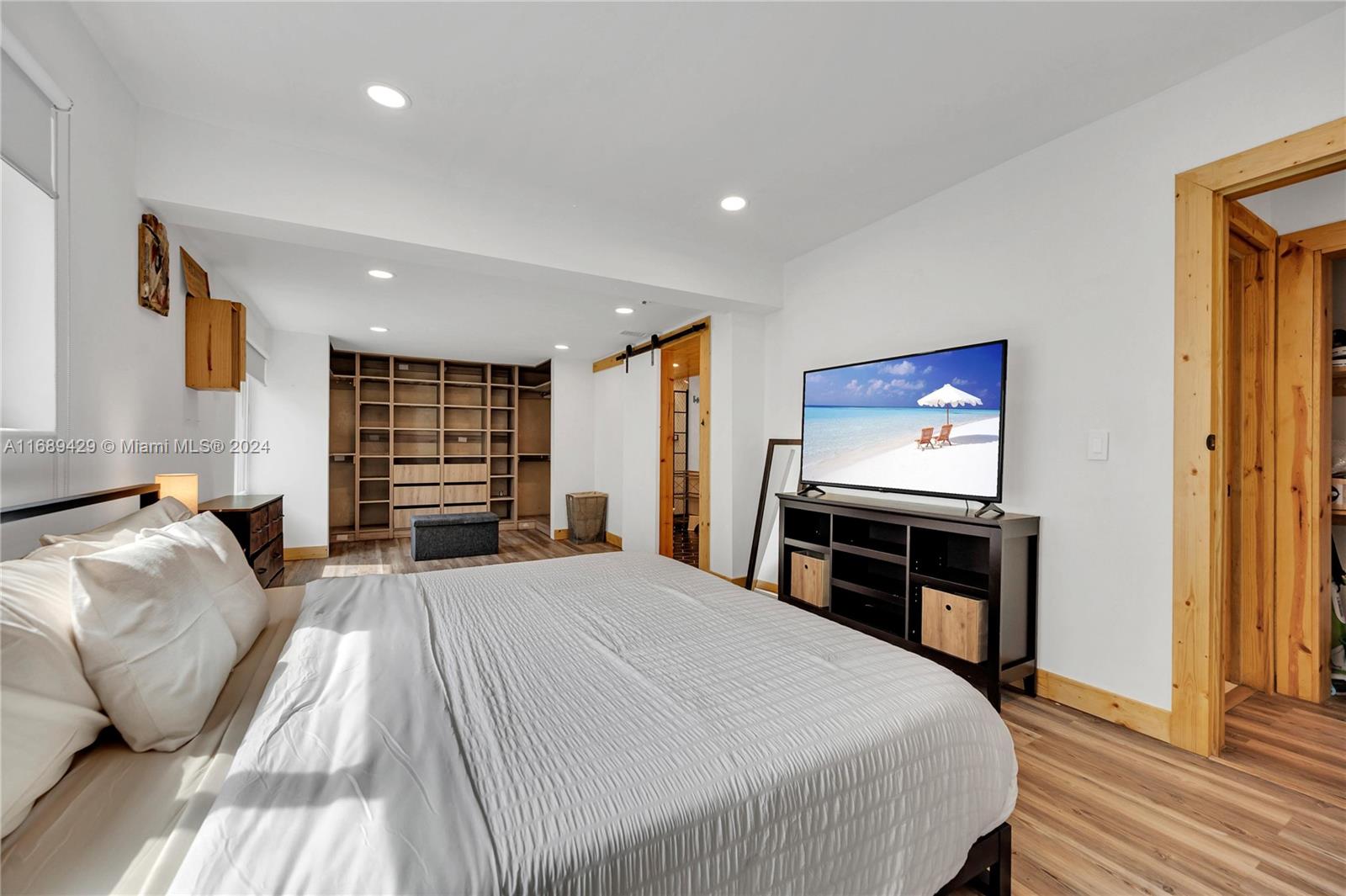 9000 NW 12th Ave Unit: .