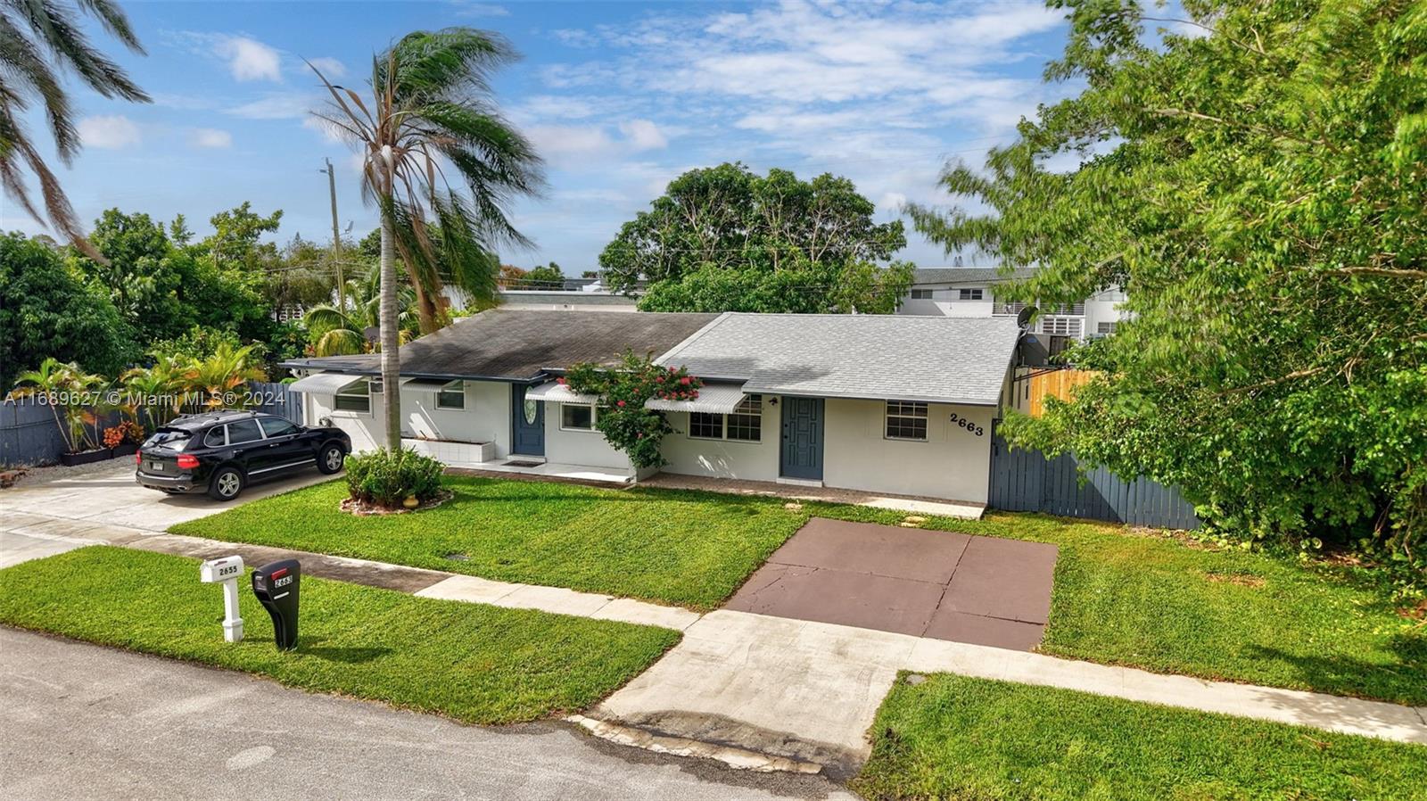 2663 NW 65th Ave