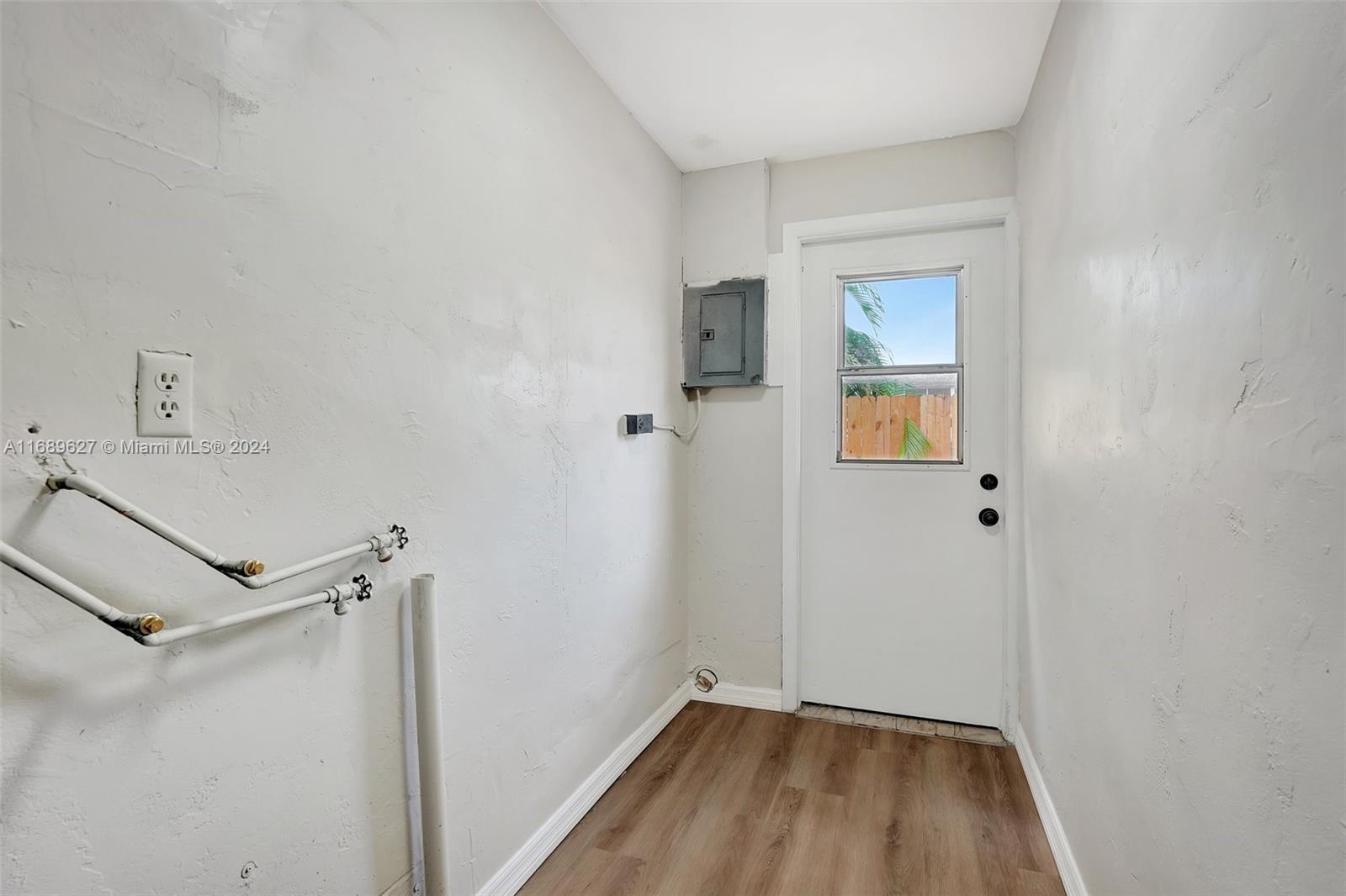 2663 NW 65th Ave