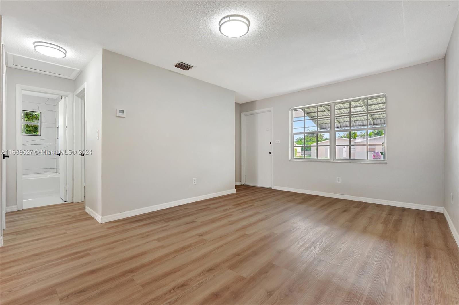 2663 NW 65th Ave