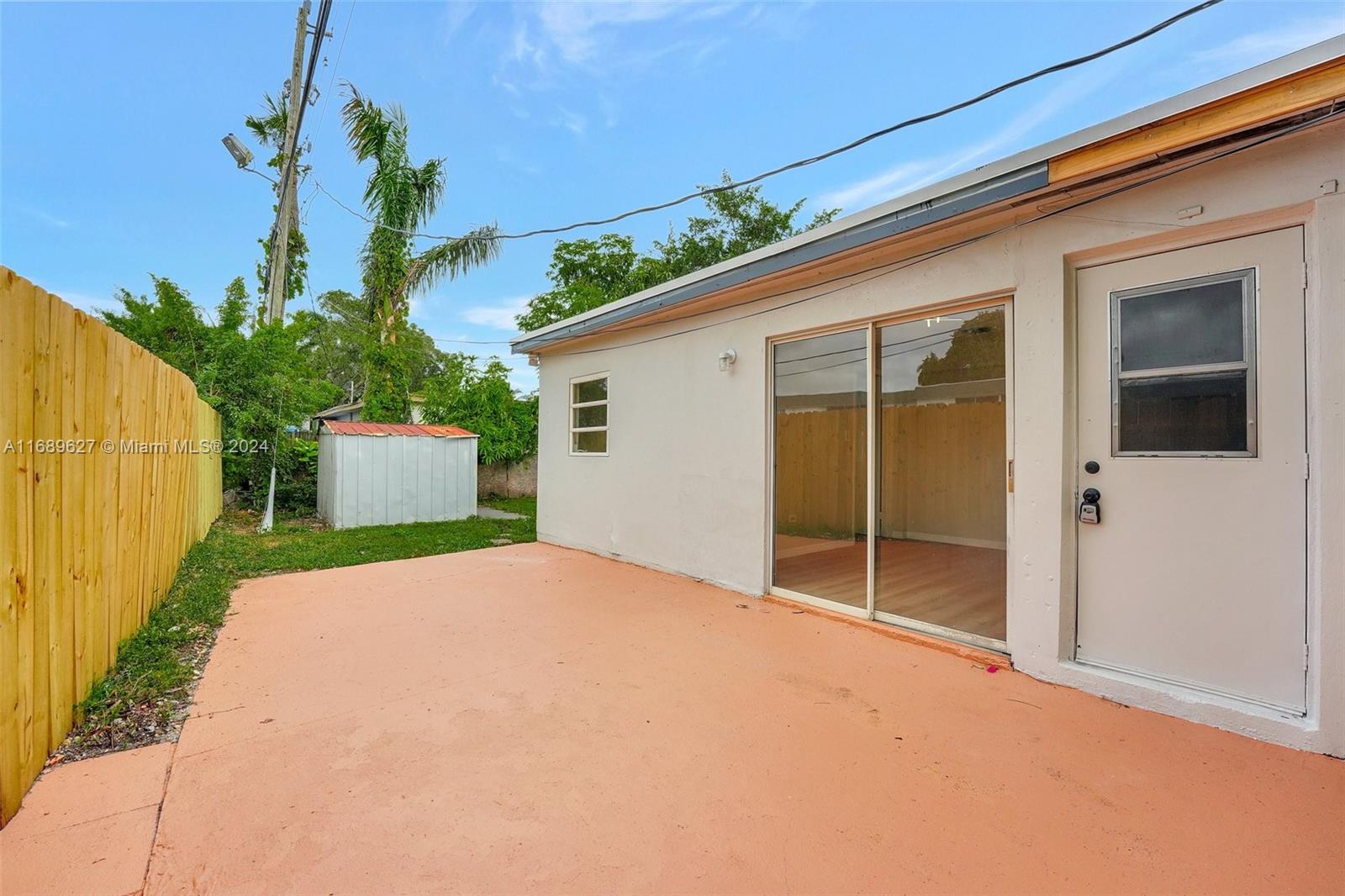 2663 NW 65th Ave