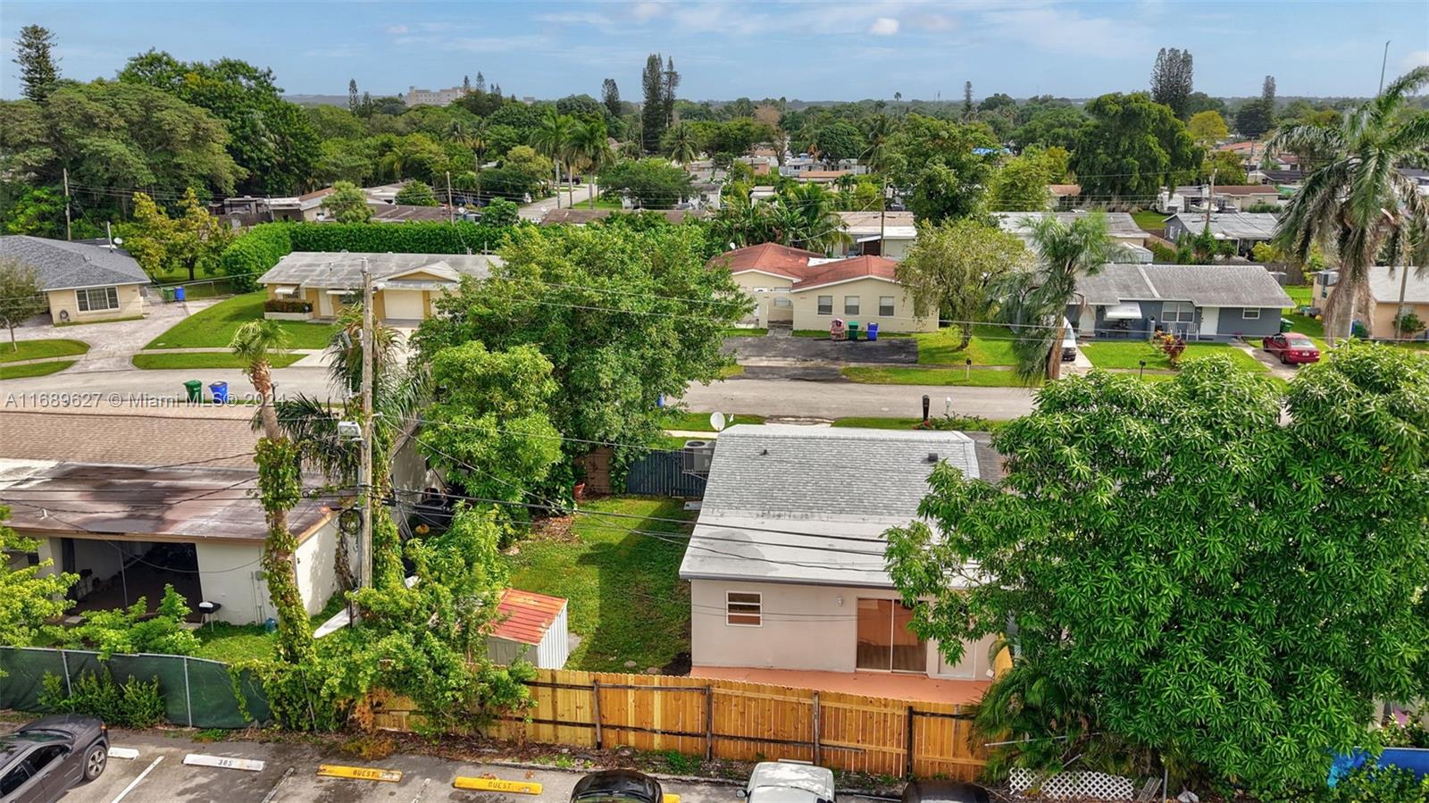 2663 NW 65th Ave