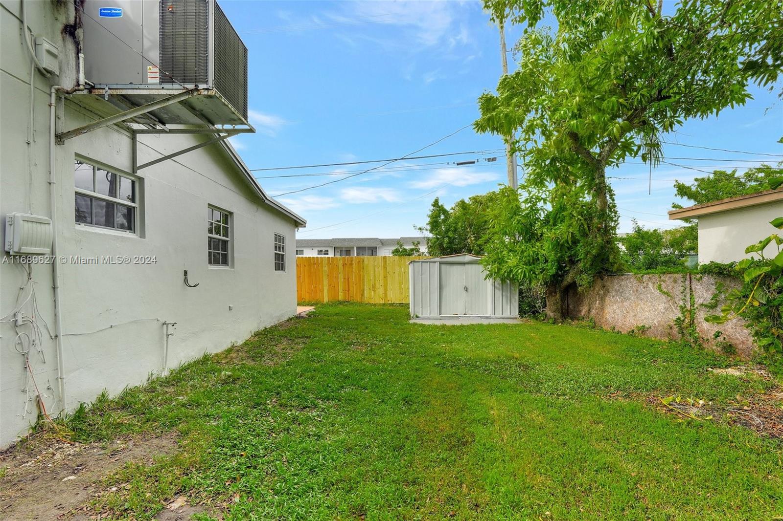 2663 NW 65th Ave