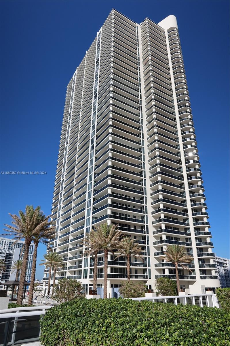 1850 S Ocean Dr # 3502