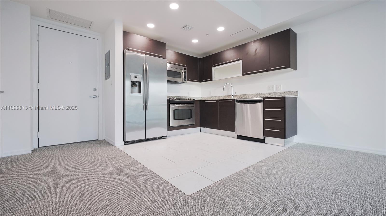 950 Brickell Bay Dr # 2009