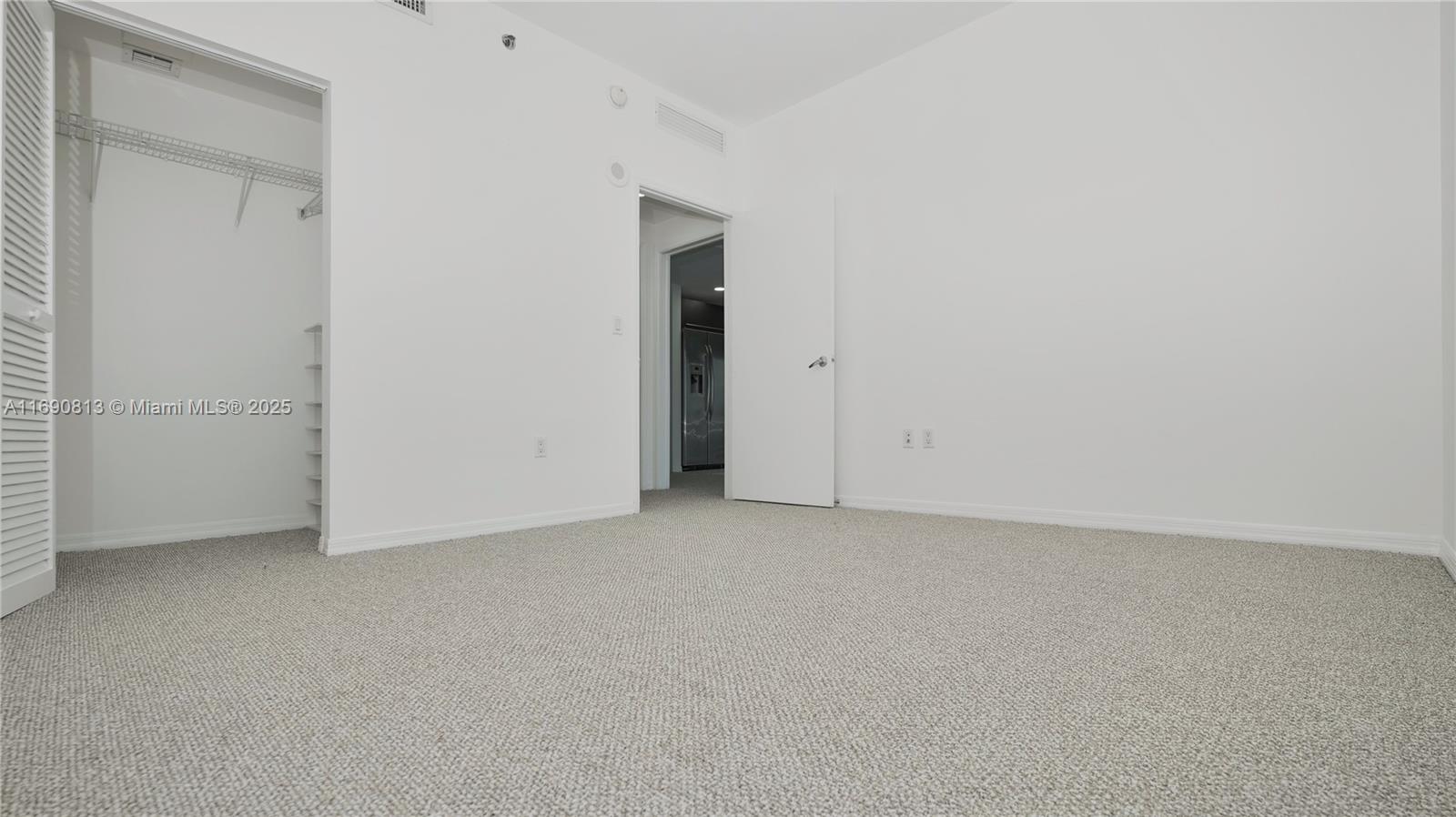 950 Brickell Bay Dr # 2009