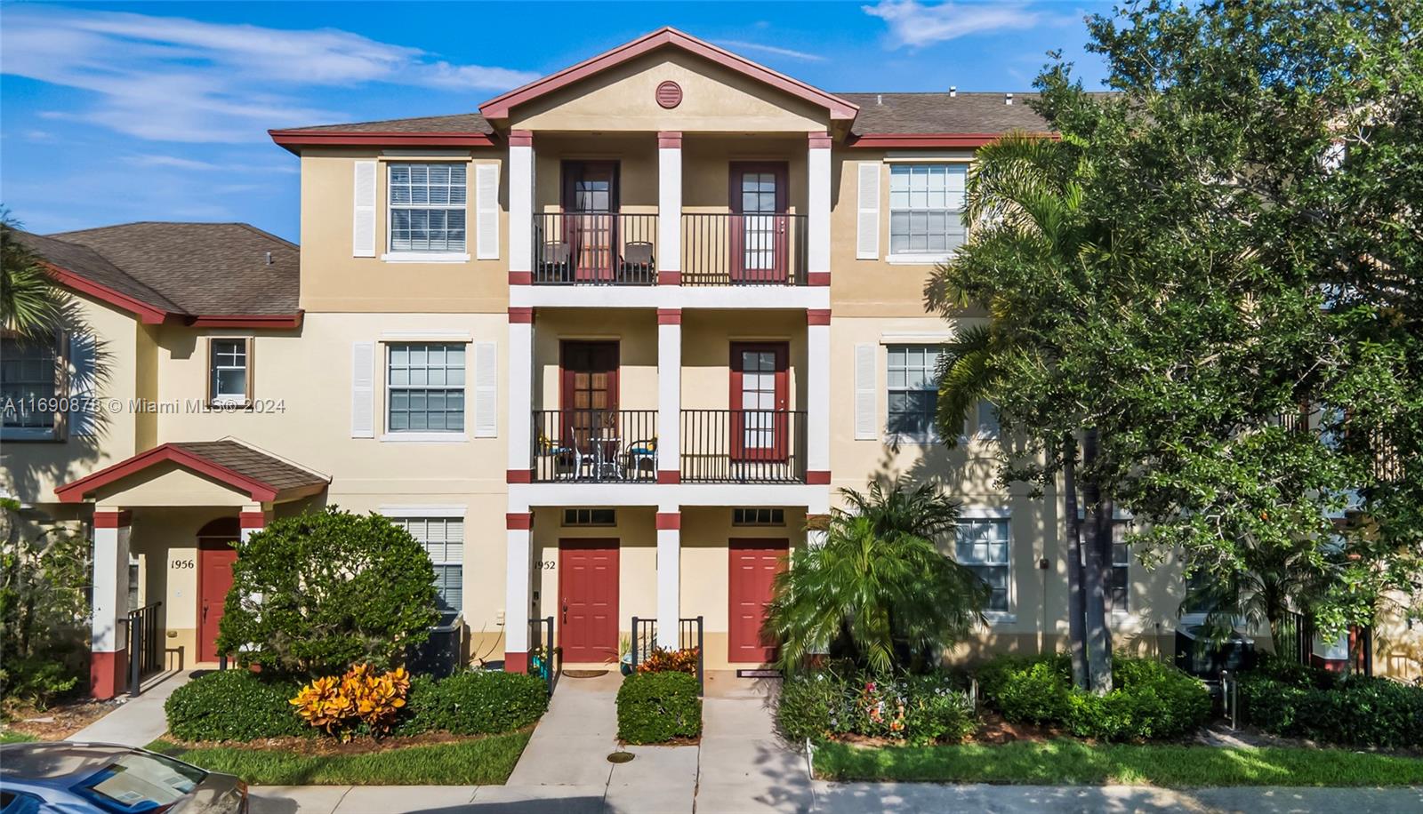 1948 SE High Springs Dr # 1948, Port St. Lucie Unit: 1948