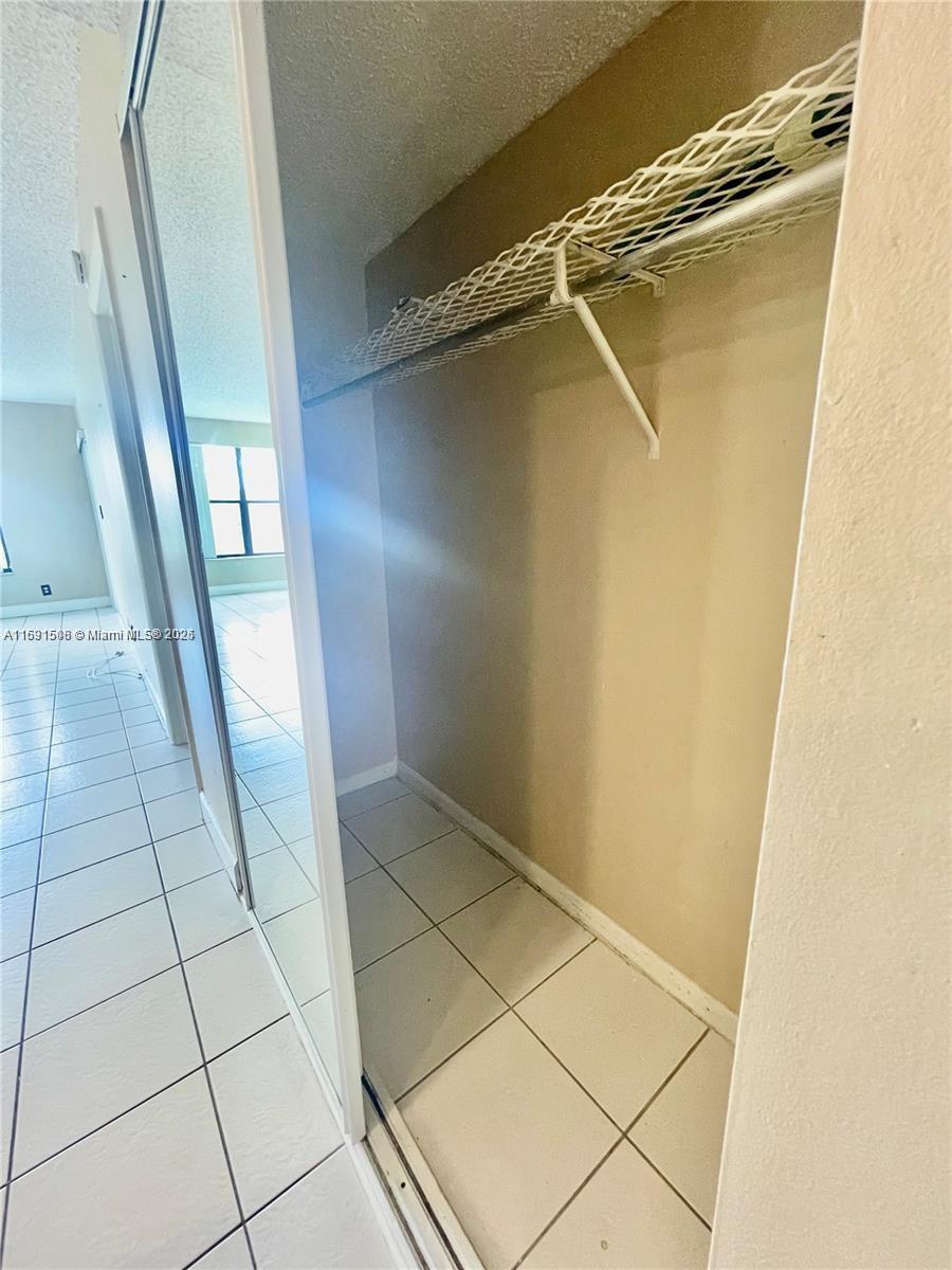 2322 S Cypress Bend Dr # 209