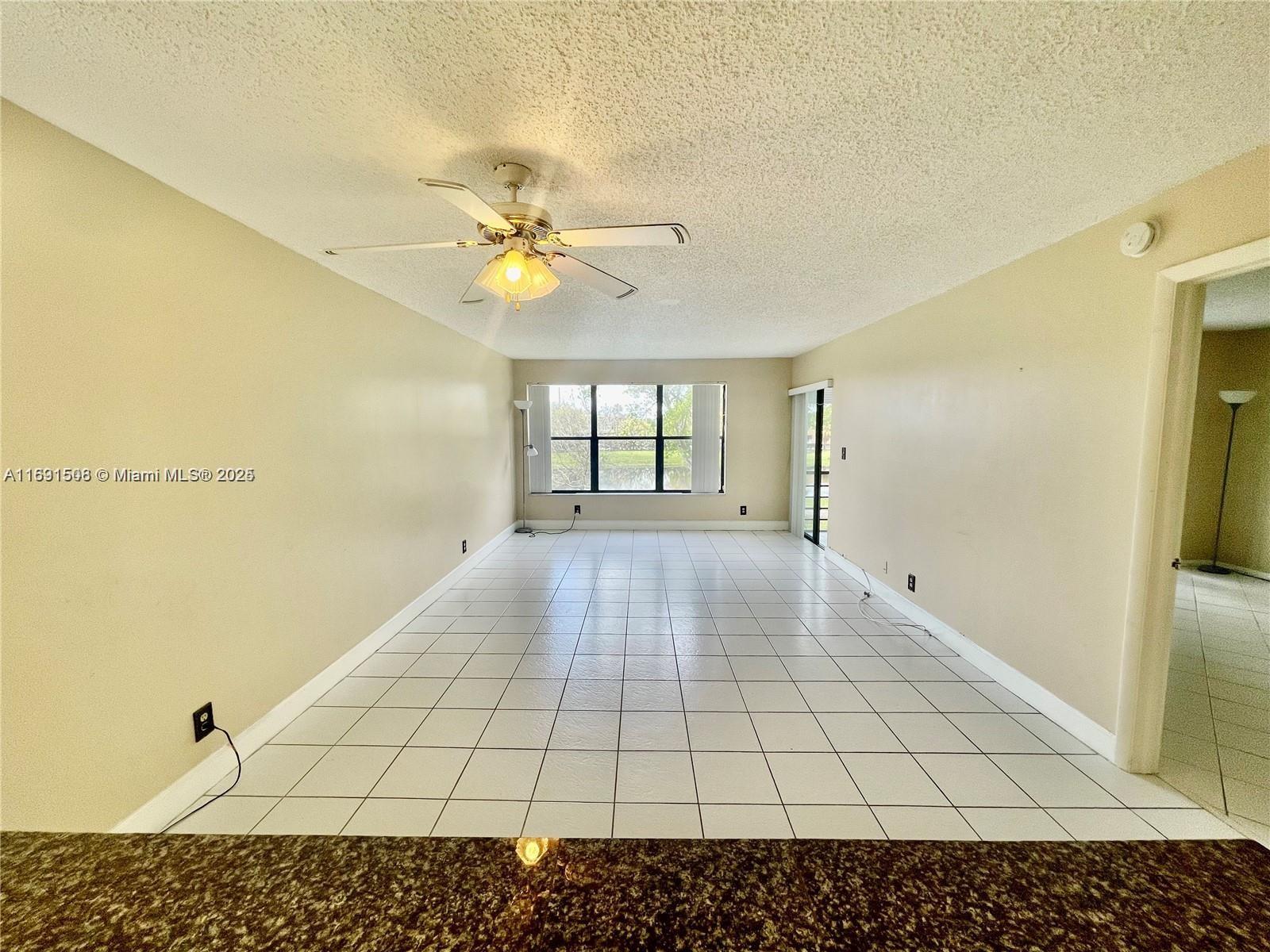 2322 S Cypress Bend Dr # 209