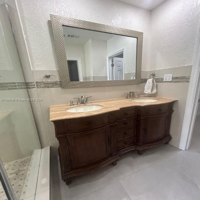 11133 NW 34th Ct