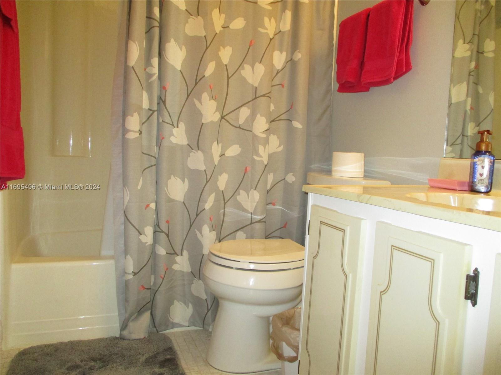 6531 SE Federal Hwy # 106 Unit: L 106