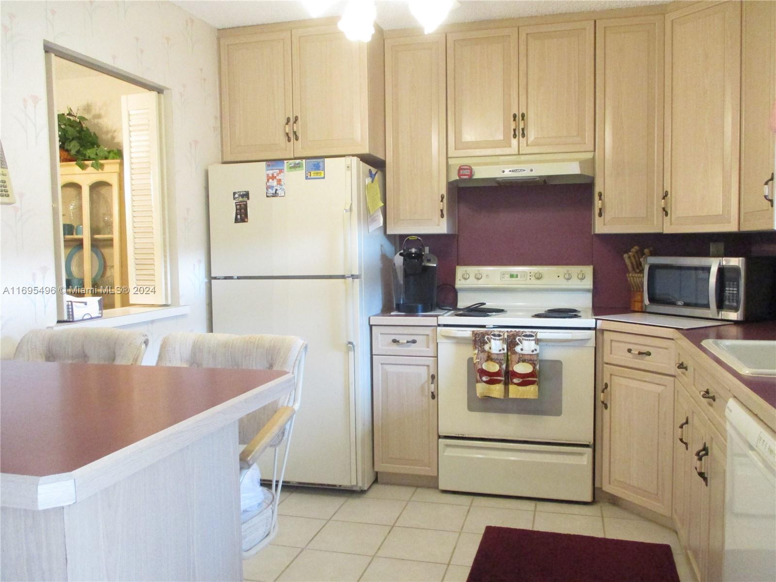 6531 SE Federal Hwy # 106 Unit: L 106