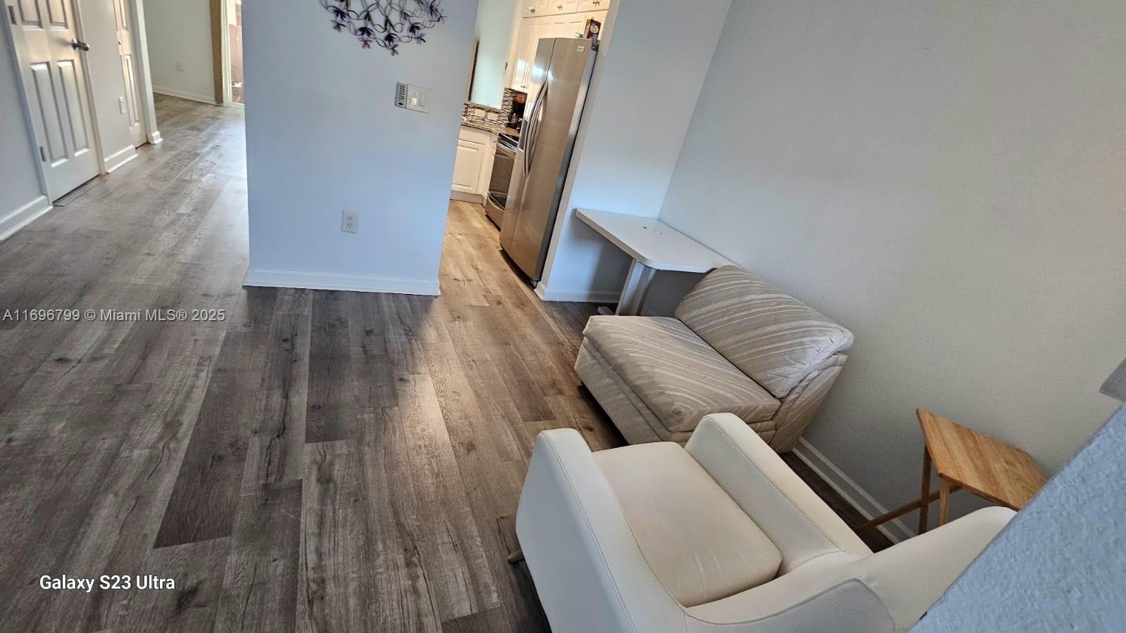1690 NE 33rd Ave # 6 Unit: 104-6