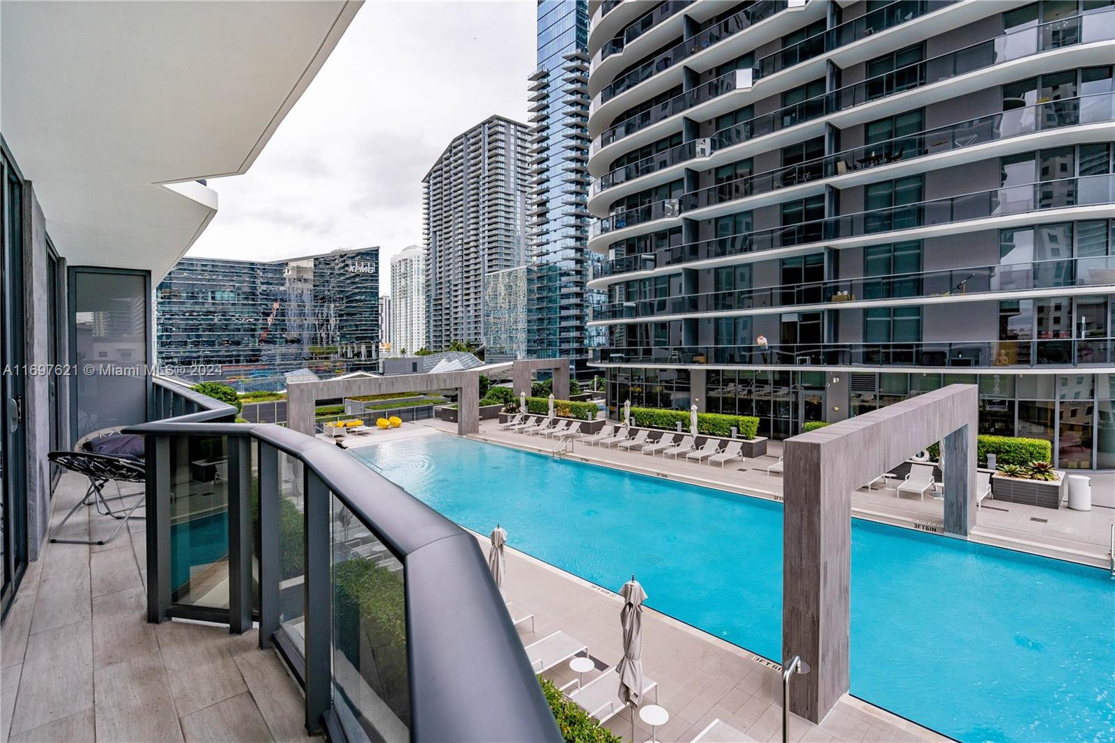 55 SW 9th St # 2201