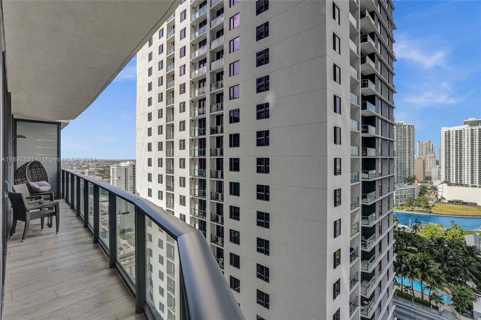 55 SW 9th St # 2201