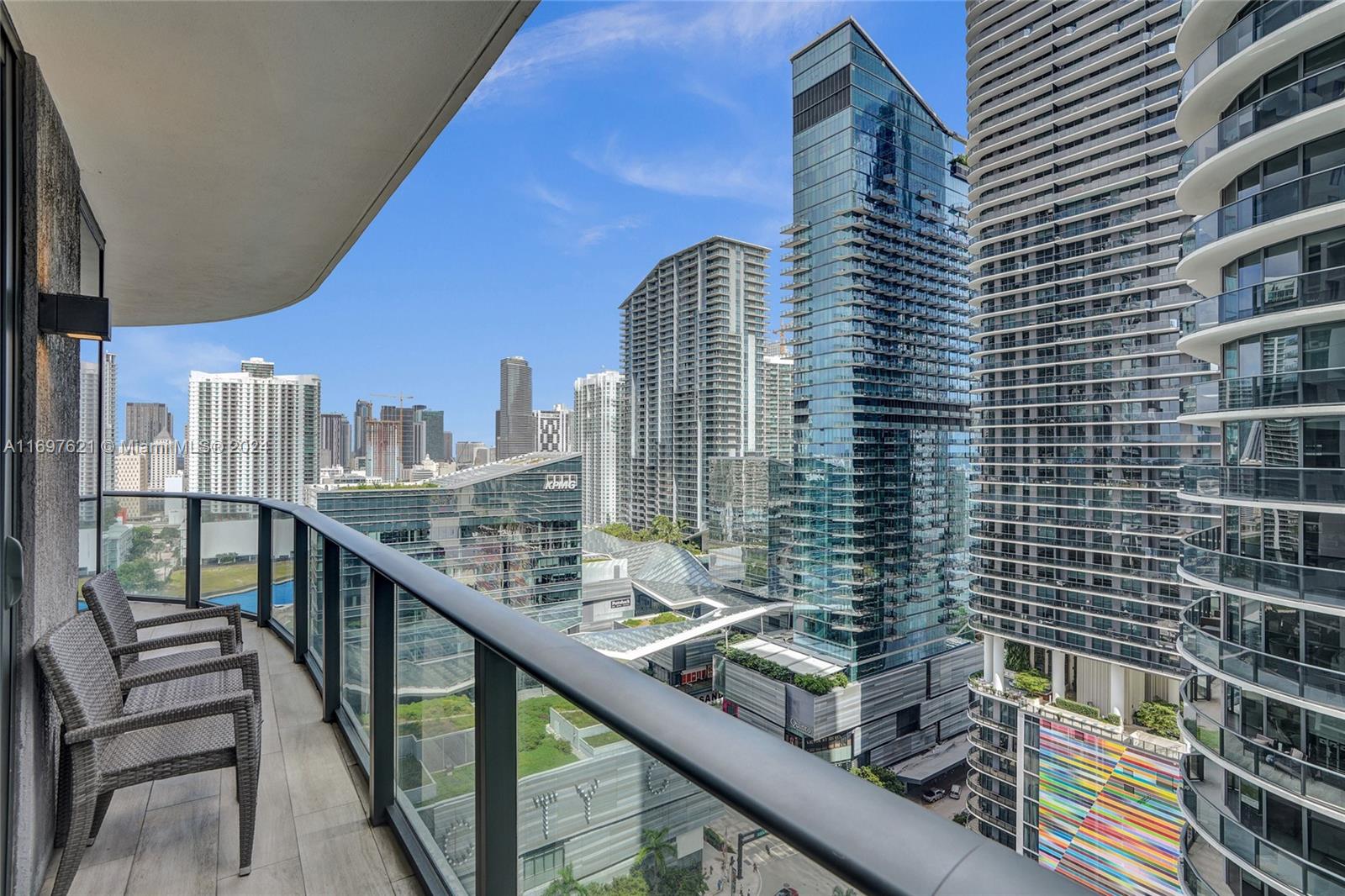 55 SW 9th St # 2201