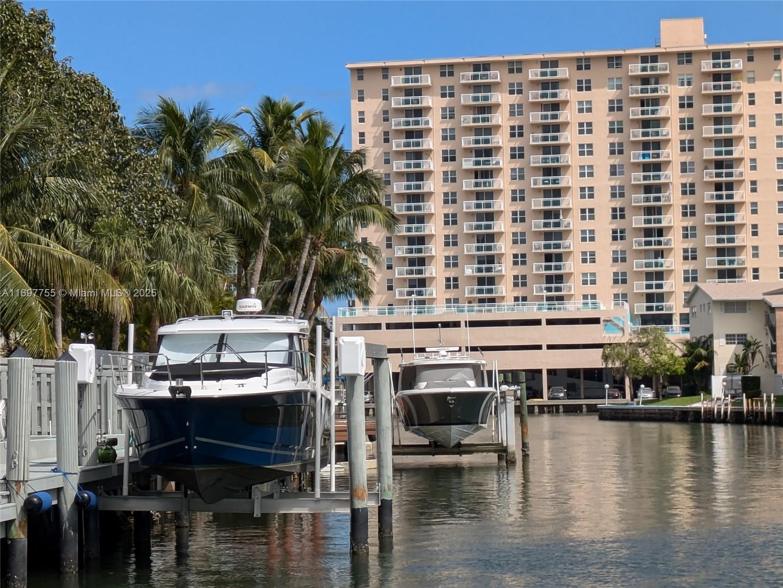 437 Golden Isles Dr # 15F