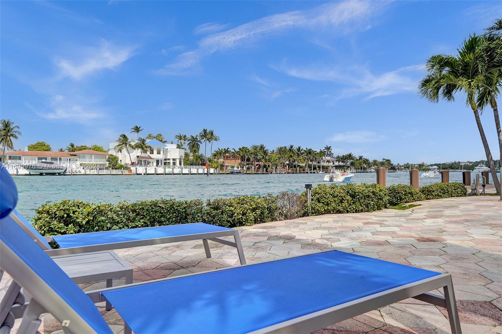 2639 N Riverside Dr # 606