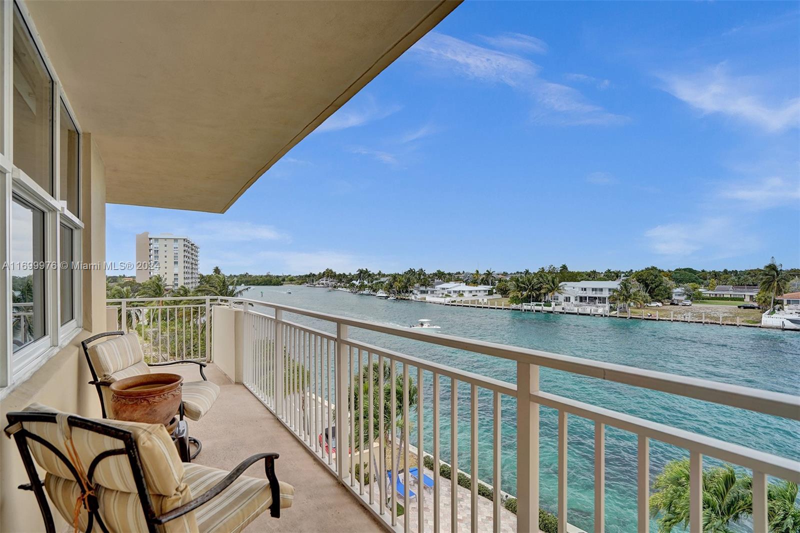 2639 N Riverside Dr # 606
