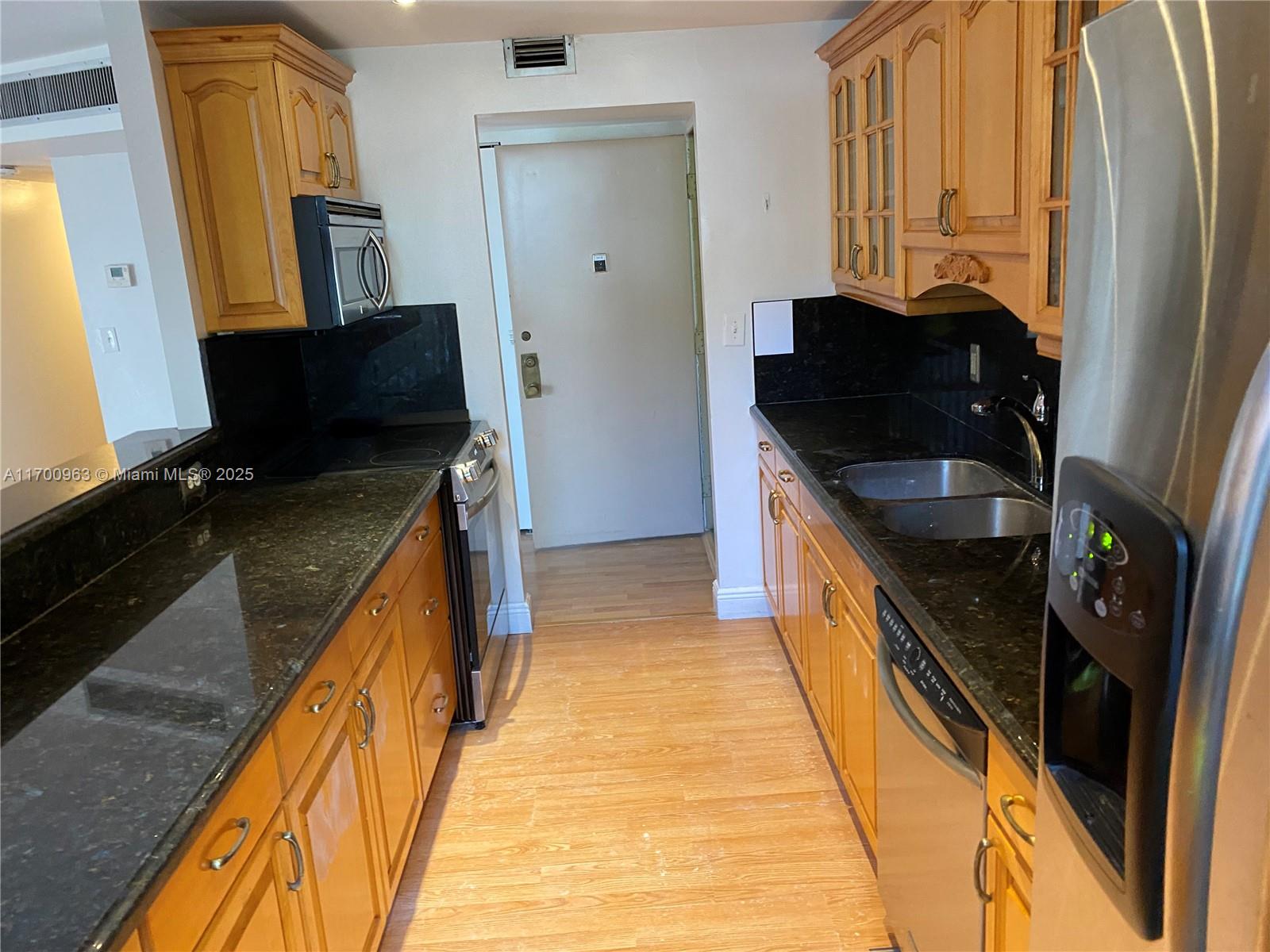1300 NE Miami Gardens Dr Unit: 307E
