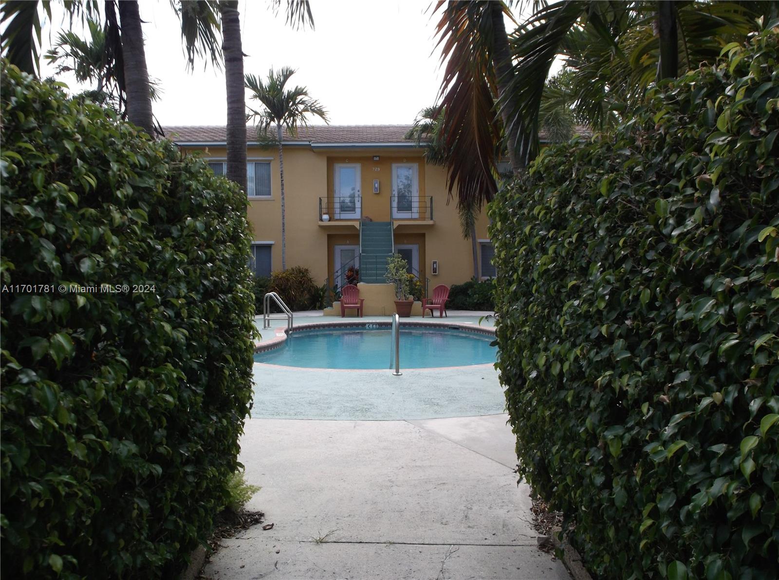 727 NE 16th Ave # 727D