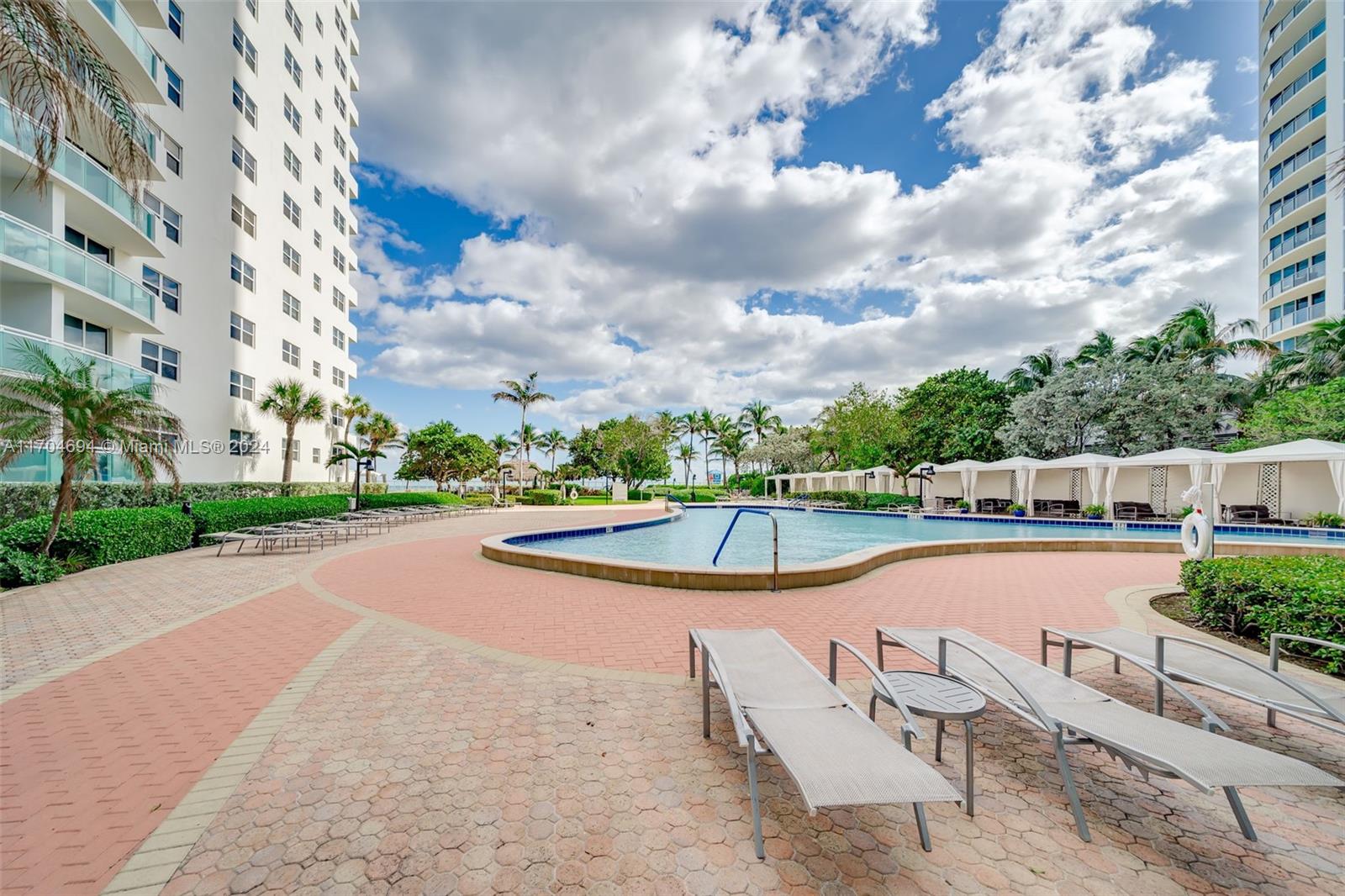 3001 S Ocean Dr # 841