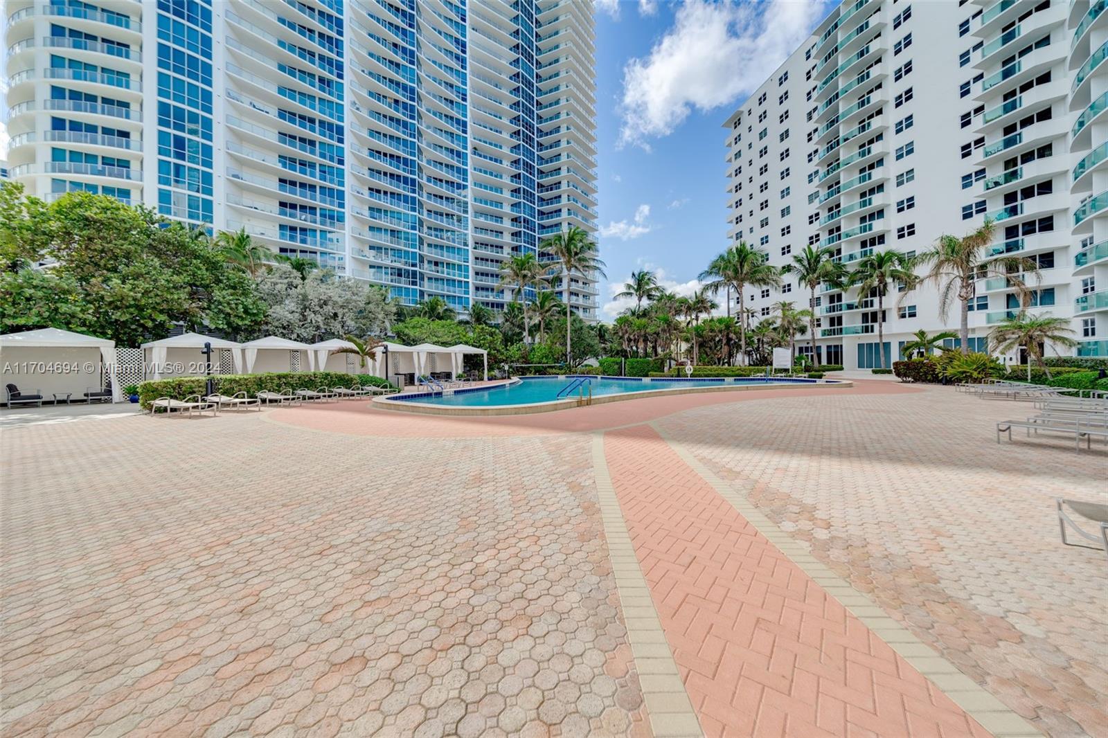 3001 S Ocean Dr # 841